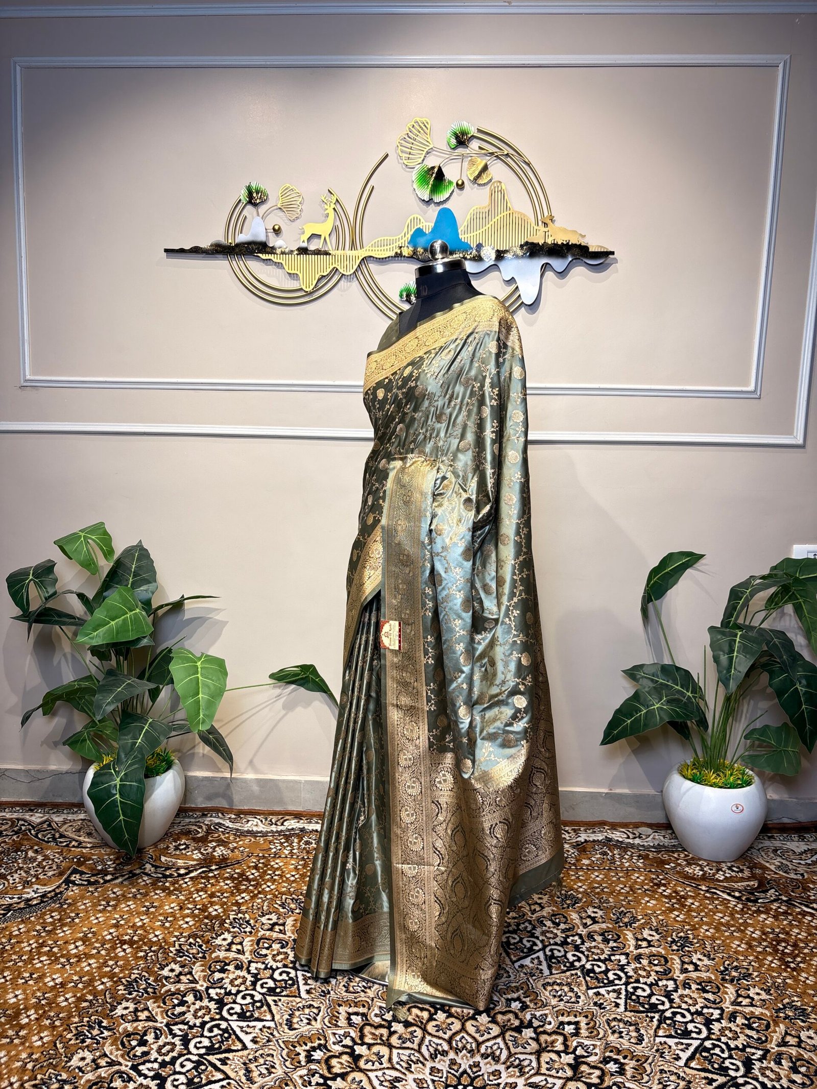 Sage Green Pure Banarasi Katan Silk Saree with Gold Zari Floral Jaal - Image 4