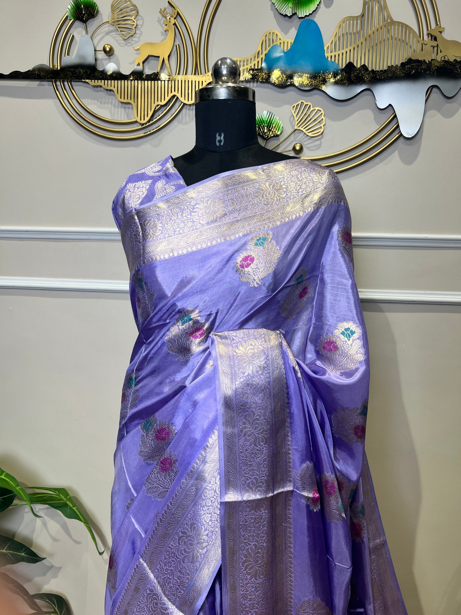 Premium Banarasi Saree with Rich Zari Weaving & Traditional Floral Border - Image 4