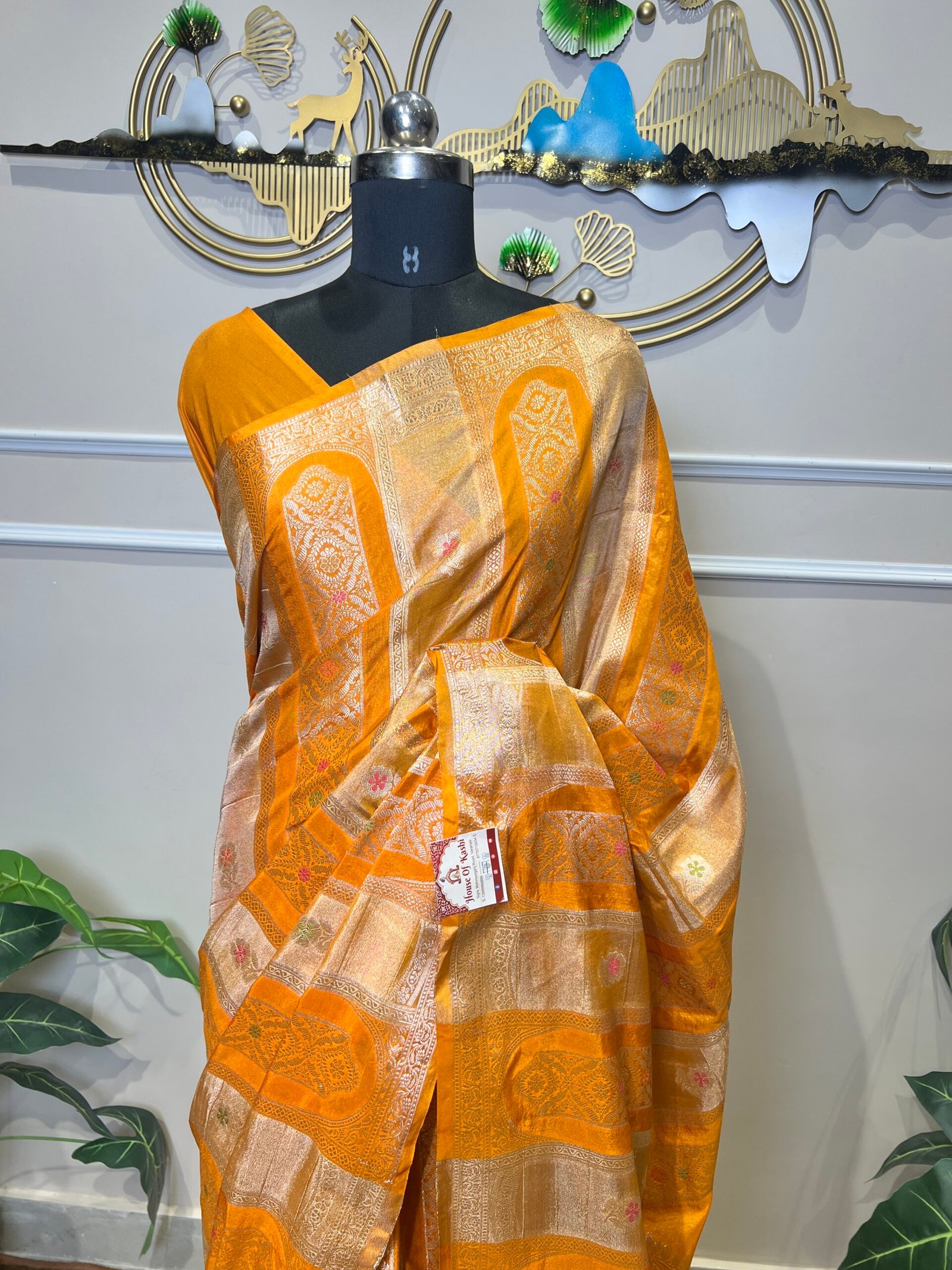 Mustard Yellow Banarasi Silk Saree with Rich Golden Zari Weaving - Image 3