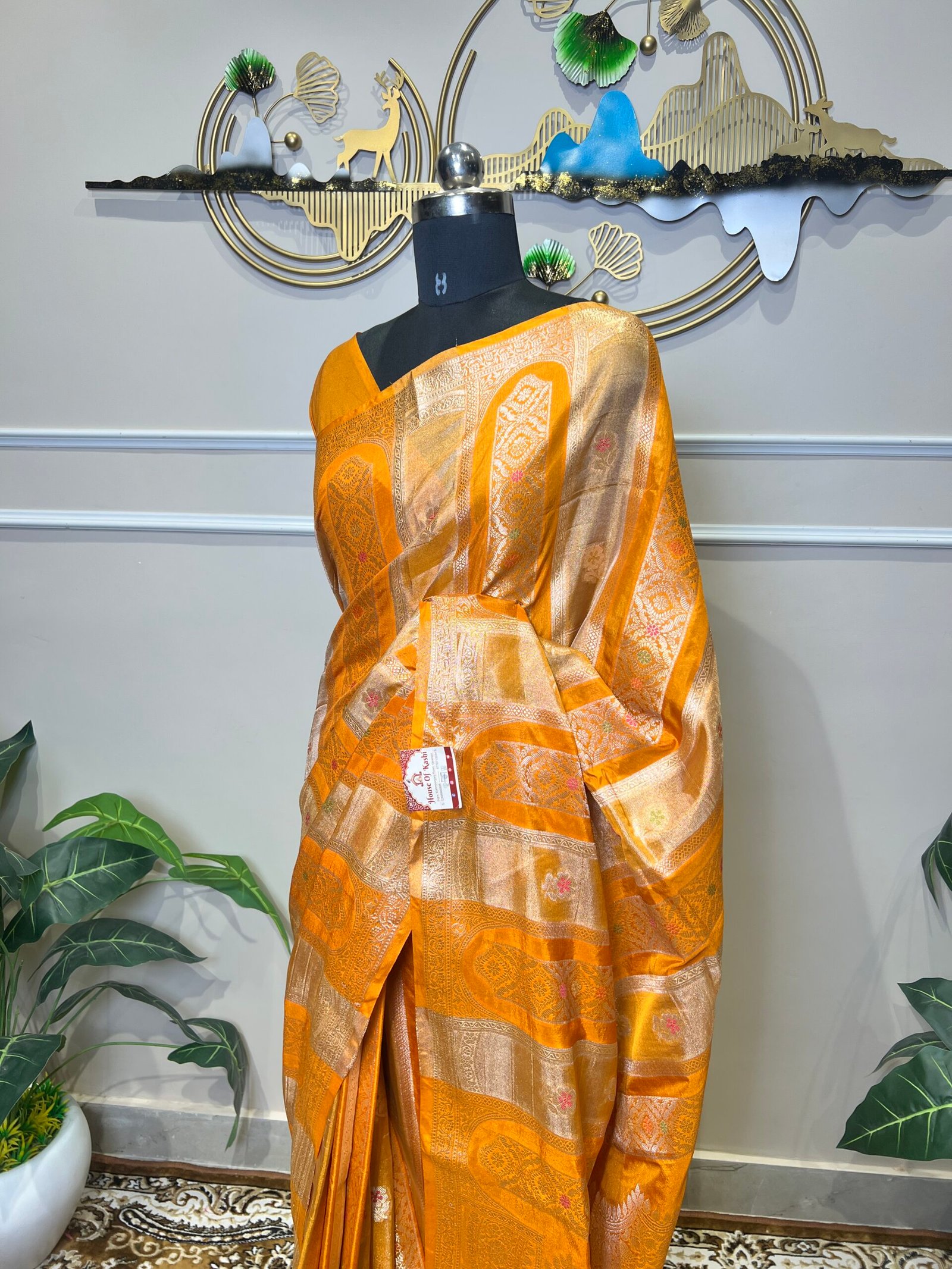 Mustard Yellow Banarasi Silk Saree with Rich Golden Zari Weaving - Image 6