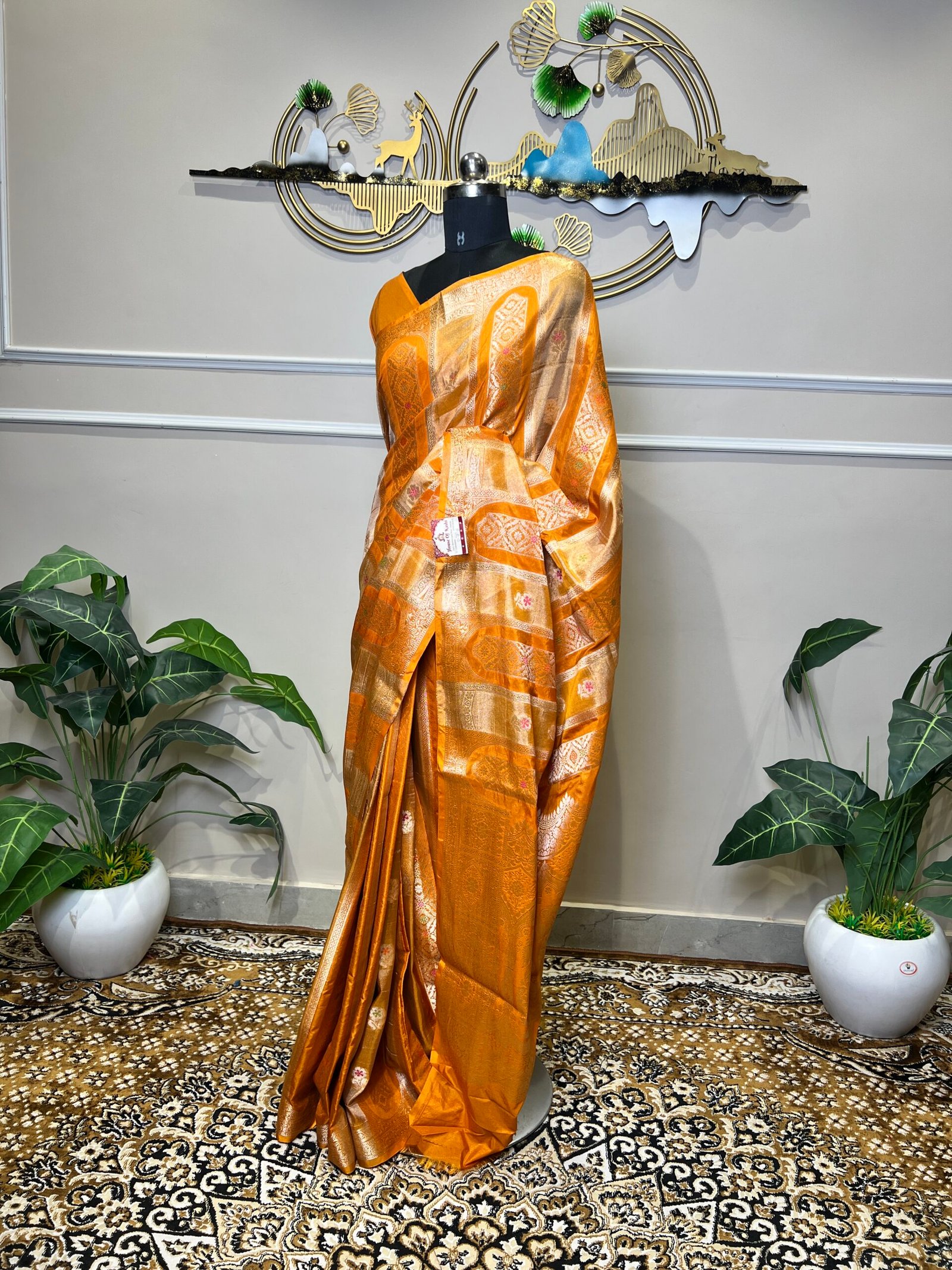 Mustard Yellow Banarasi Silk Saree with Rich Golden Zari Weaving - Image 5