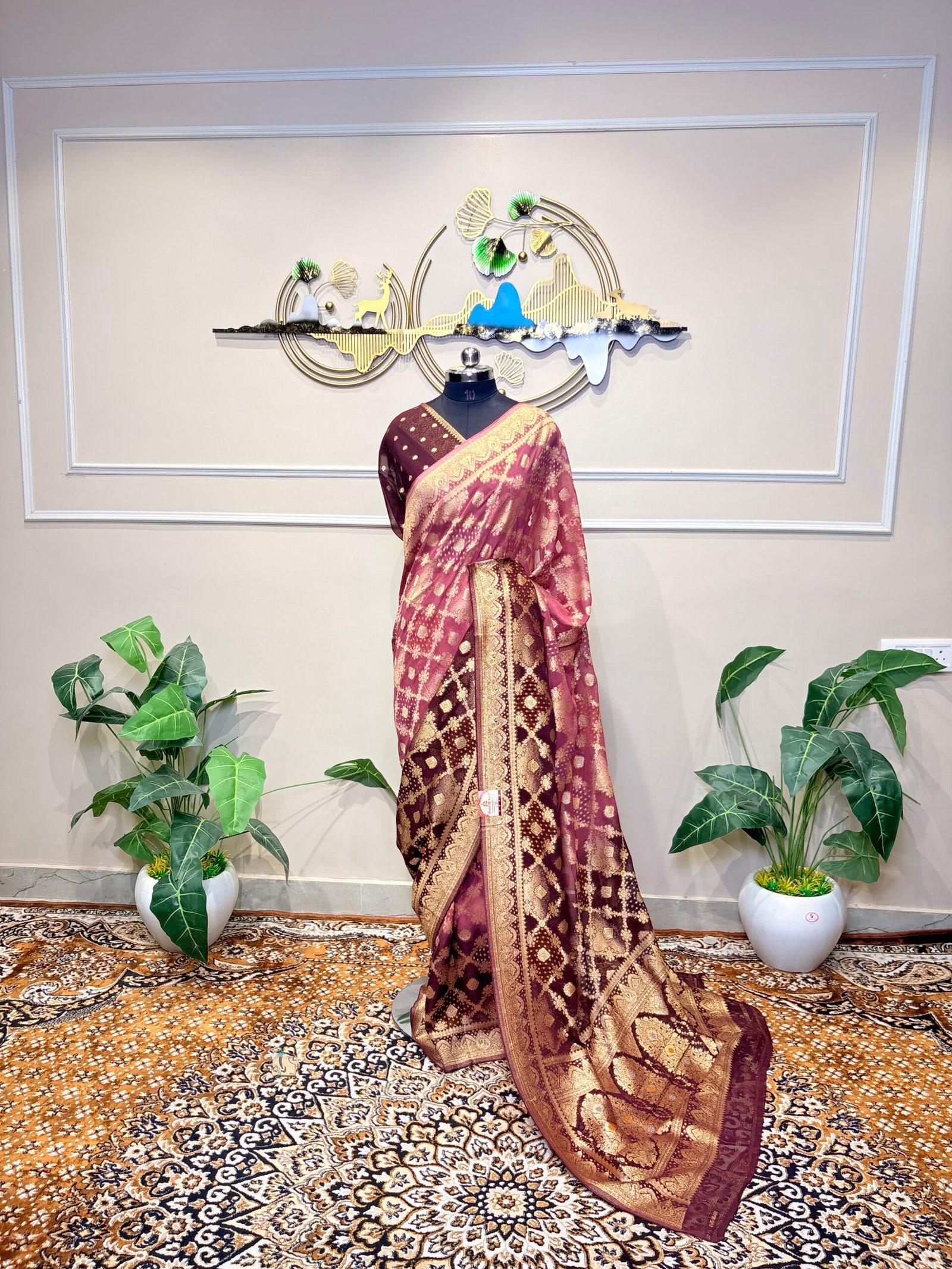 Royal Wine Khaddi Georgette Bandhej Banarasi Saree with Gold Zari Weaving - Image 2