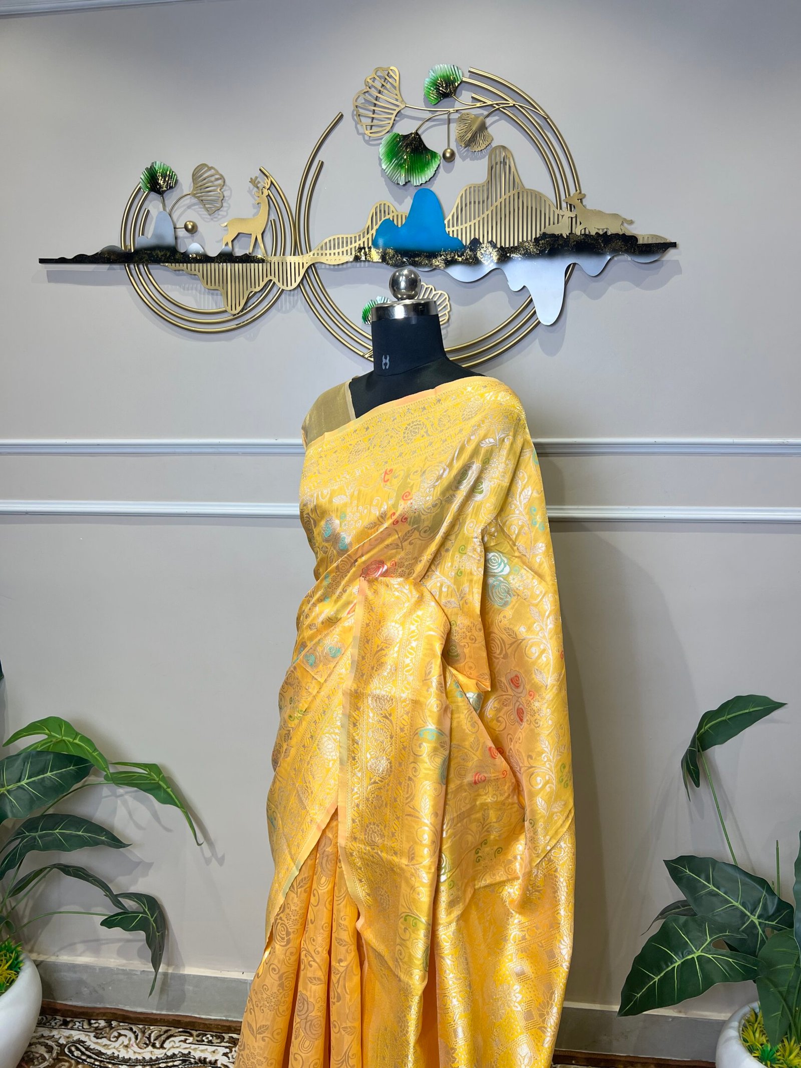 Yellow Banarasi Saree with Multicolor Floral Zari Weaving & Rich Woven Border - Image 6