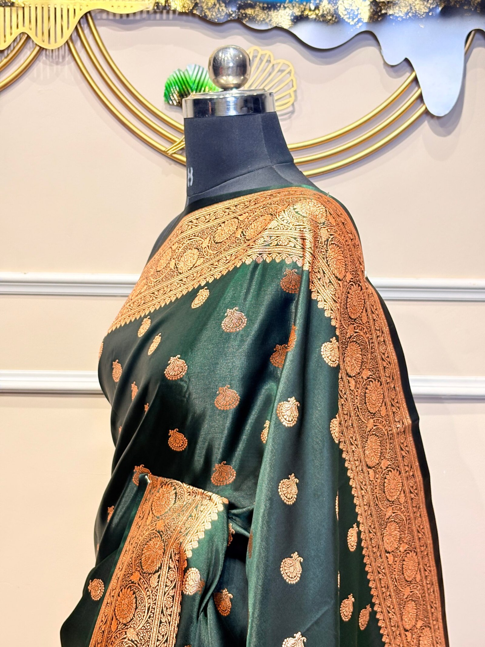 Emerald Green Banarasi Zari Saree - Image 5