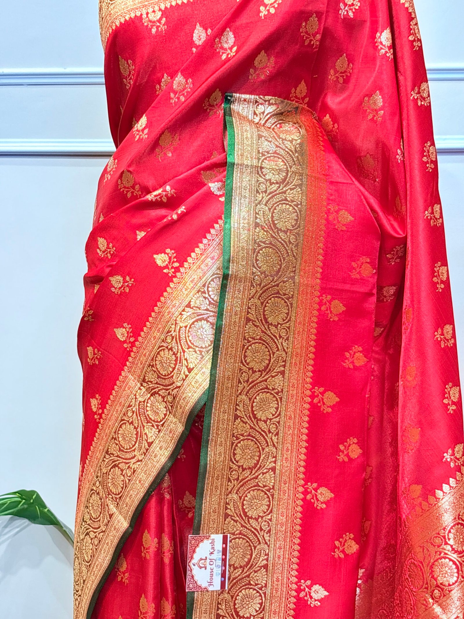 Sindoor Red Banarasi Silk Saree - Image 5