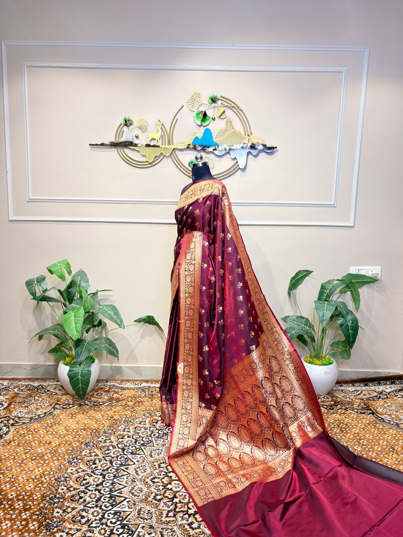 Royal Wine Purple Banarasi Silk Saree - Image 6