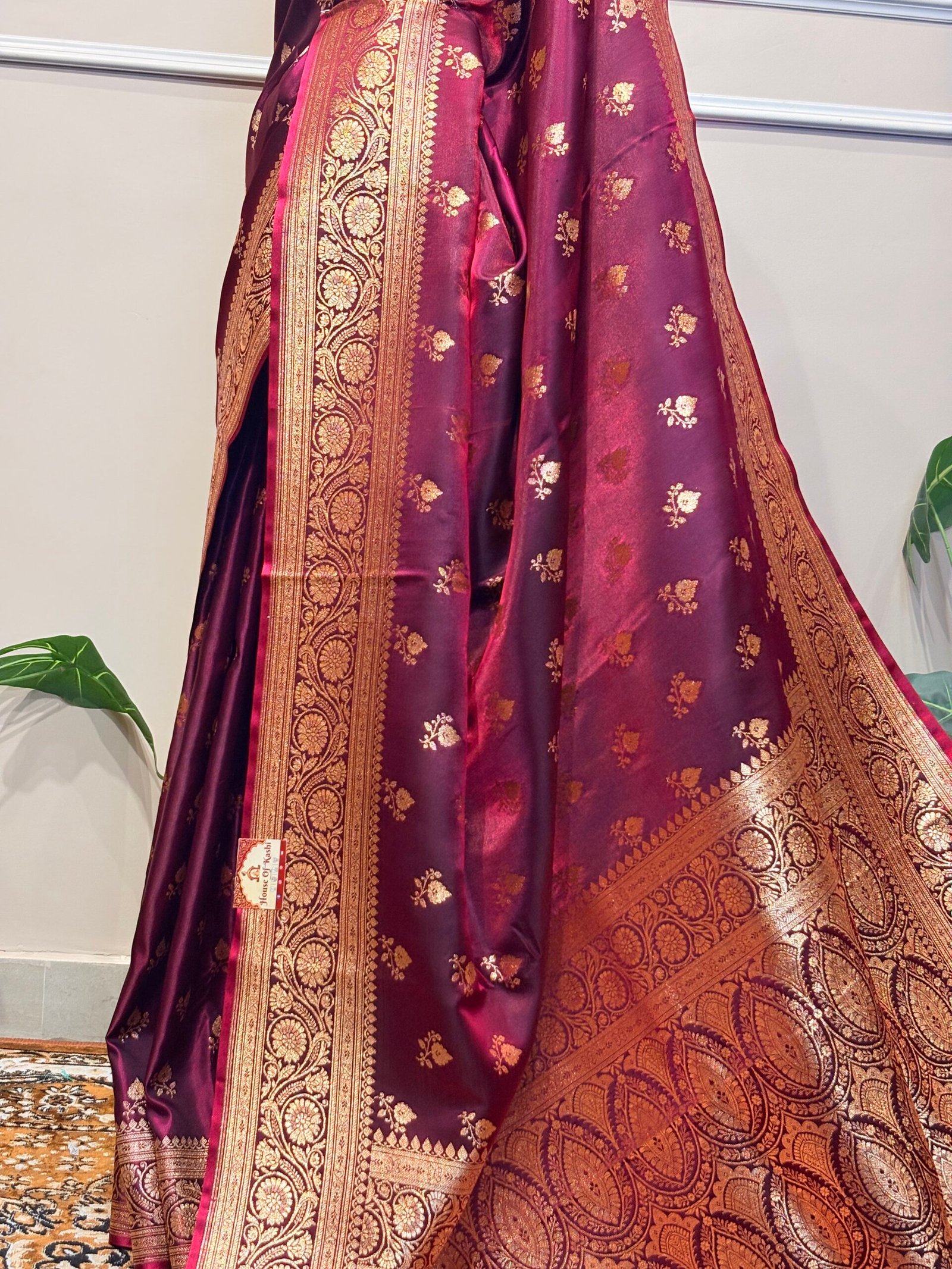 Royal Wine Purple Banarasi Silk Saree - Image 7