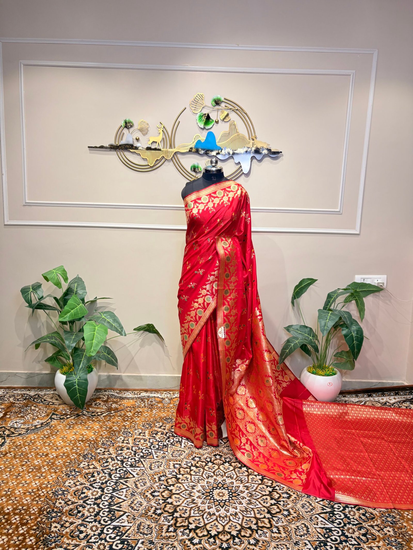 Crimson Meenakari Banarasi Silk Saree - Image 2