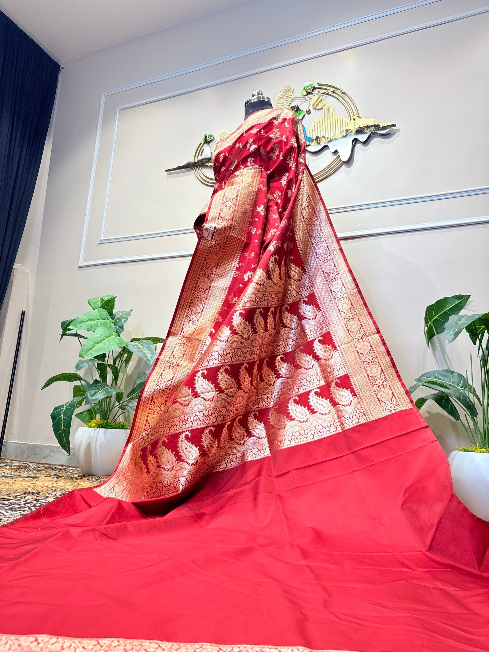 Royal Wine Red Banarasi Silk Saree - Image 7