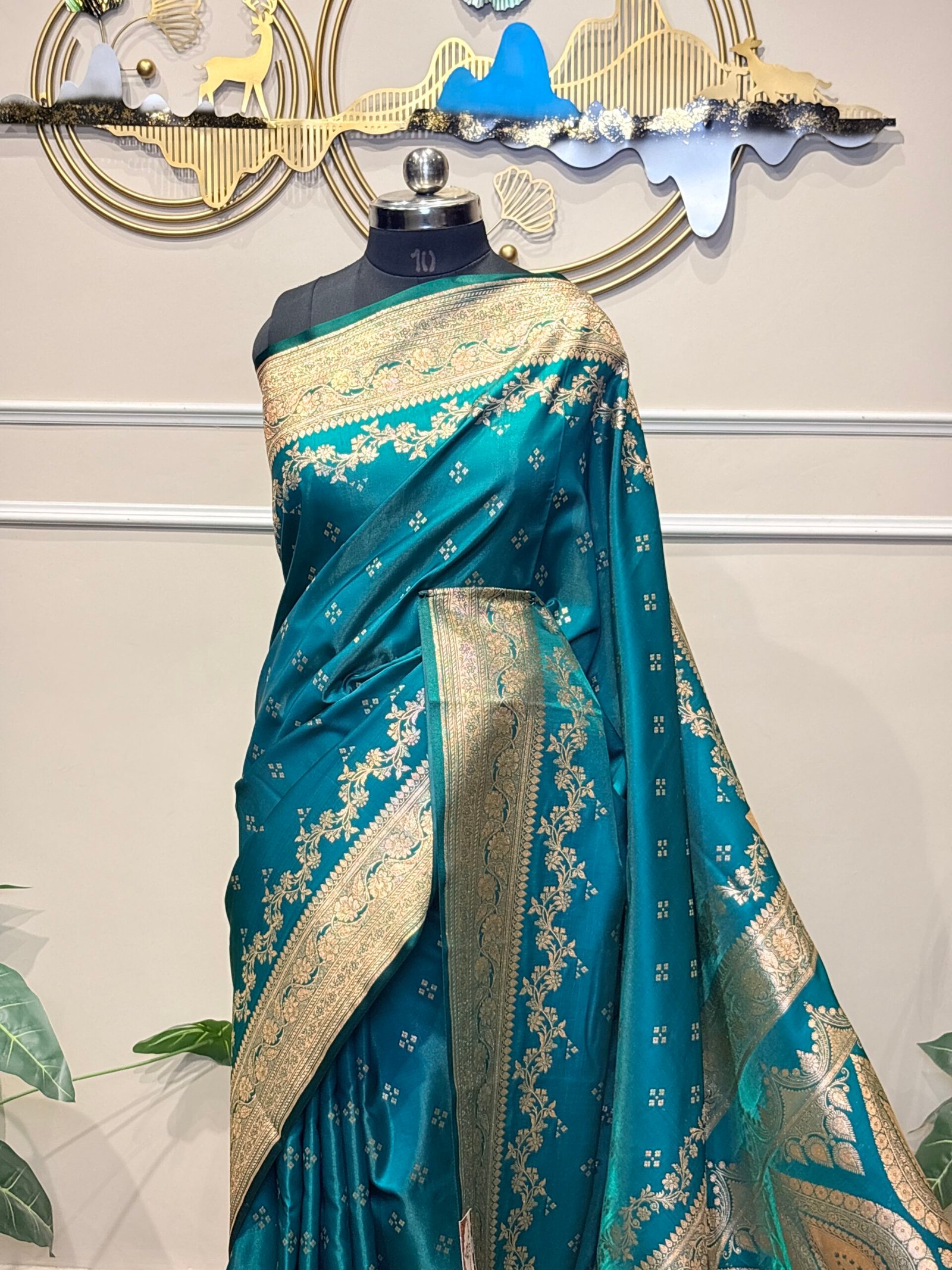 Teal Blue Banarasi Silk Saree - Image 4