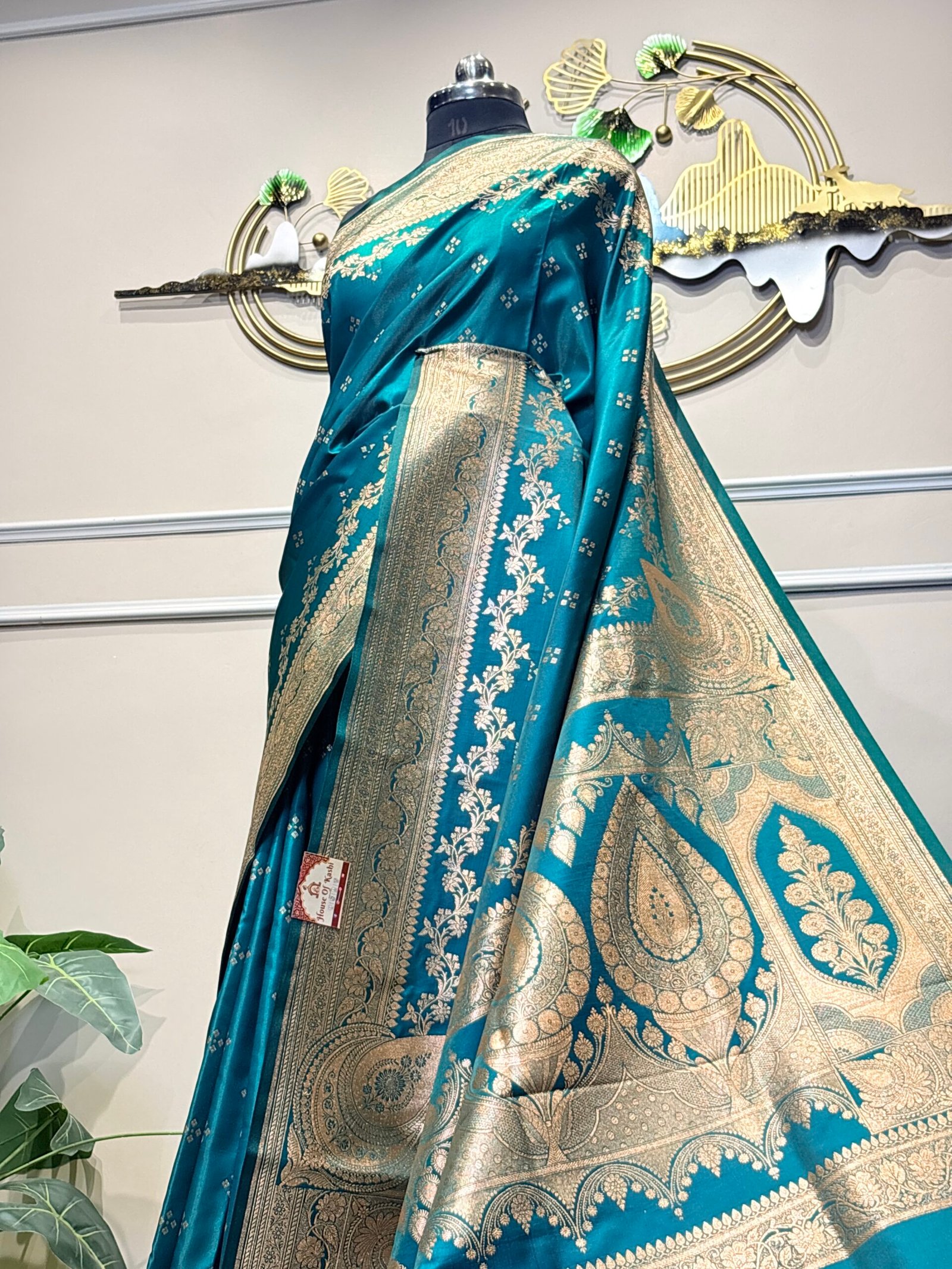 Teal Blue Banarasi Silk Saree - Image 5