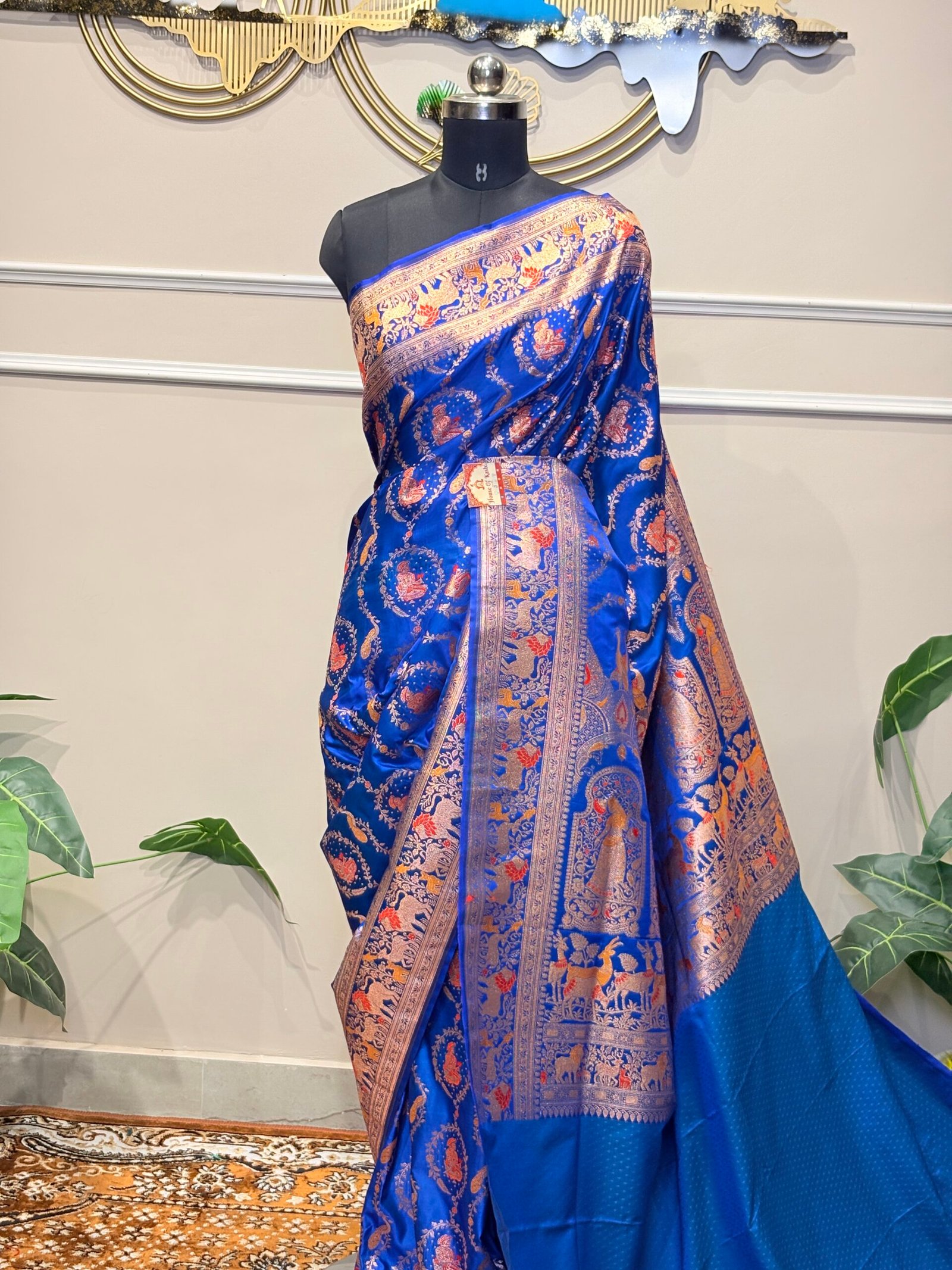 Banarasi Katan Silk Meenakari Saree with Silver Zari & Shikargah Weaving - Image 7