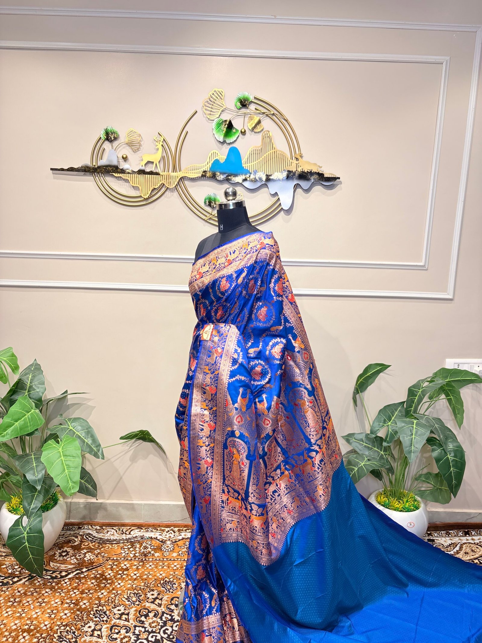 Banarasi Katan Silk Meenakari Saree with Silver Zari & Shikargah Weaving - Image 5