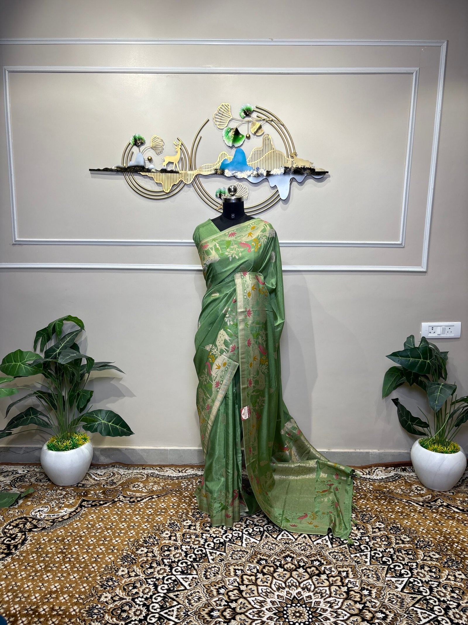 Green Banarasi Viscose Silk Saree - Image 2