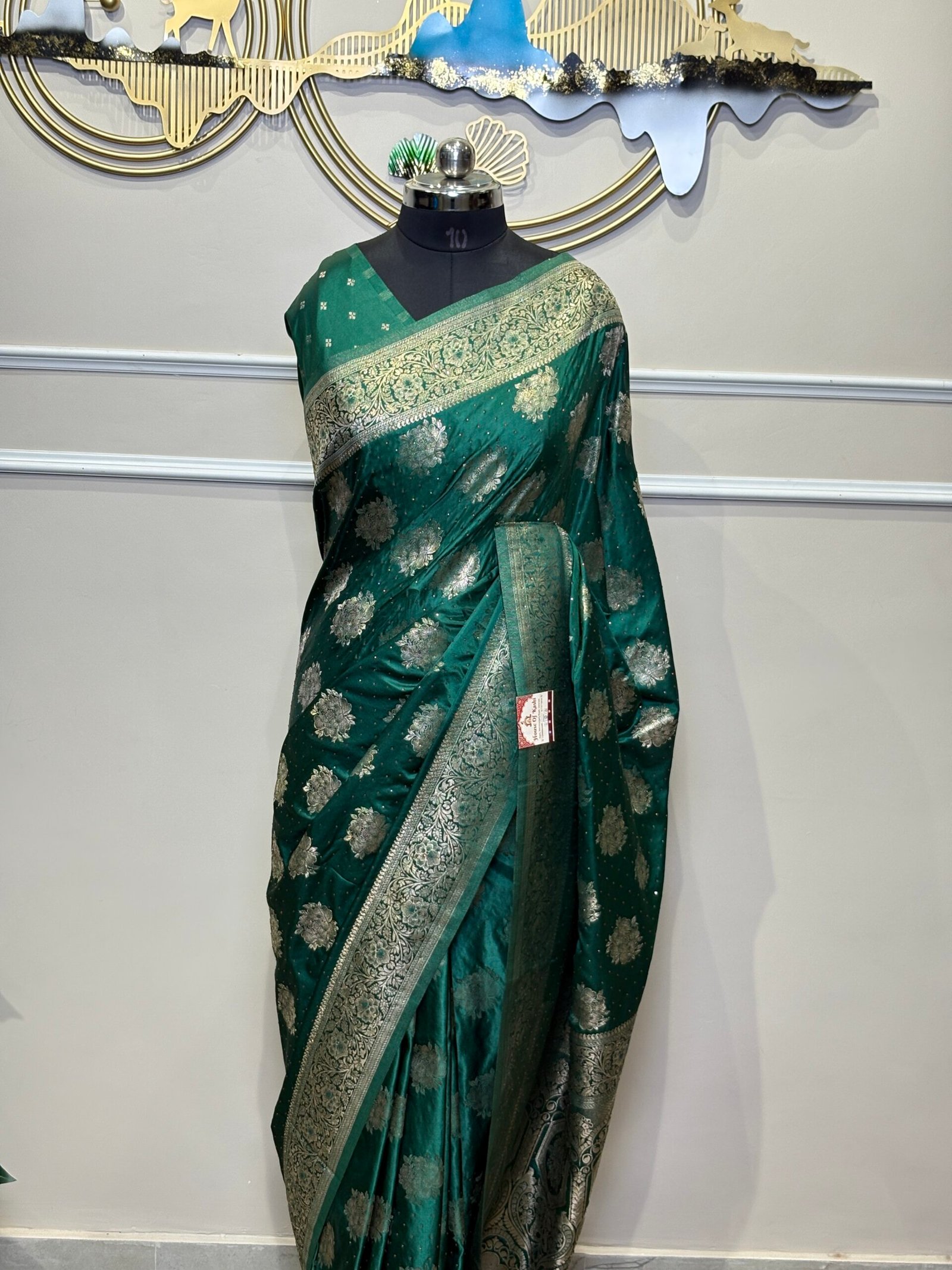 Emerald Green Siroski Mushroo Satin Saree with Golden Zari Floral Weaving - Image 4
