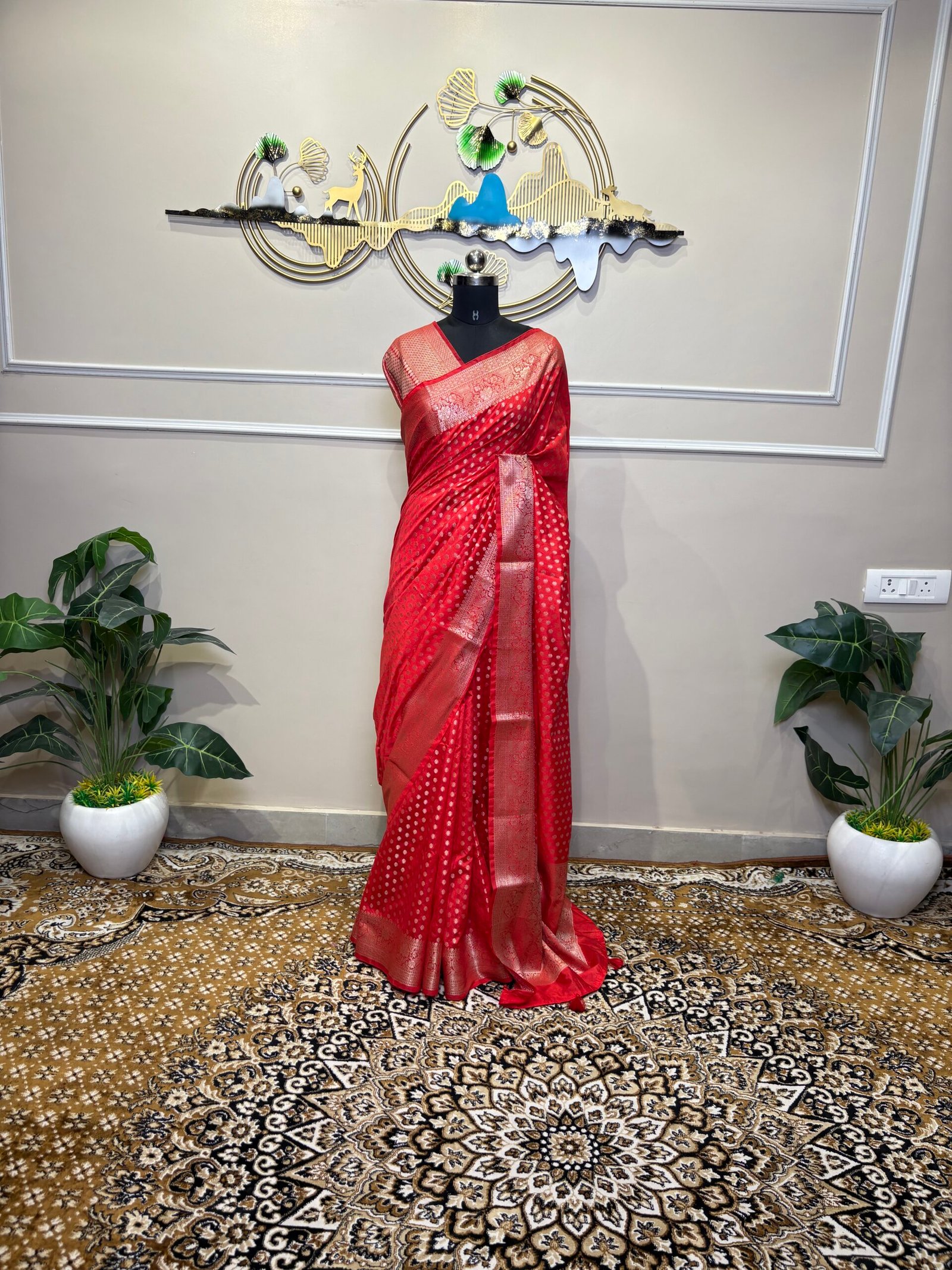 Elegant red Banarasi-style saree - Image 2