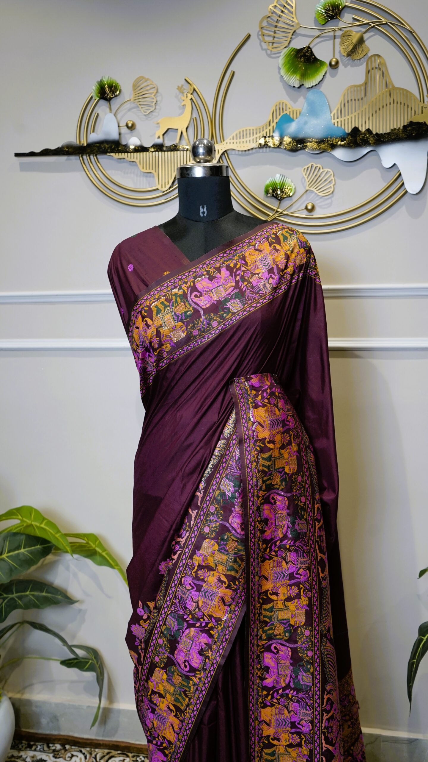 Dark Wine Banarasi Saree with Multicolor Woven Elephant & Royal Motif Border - Image 3