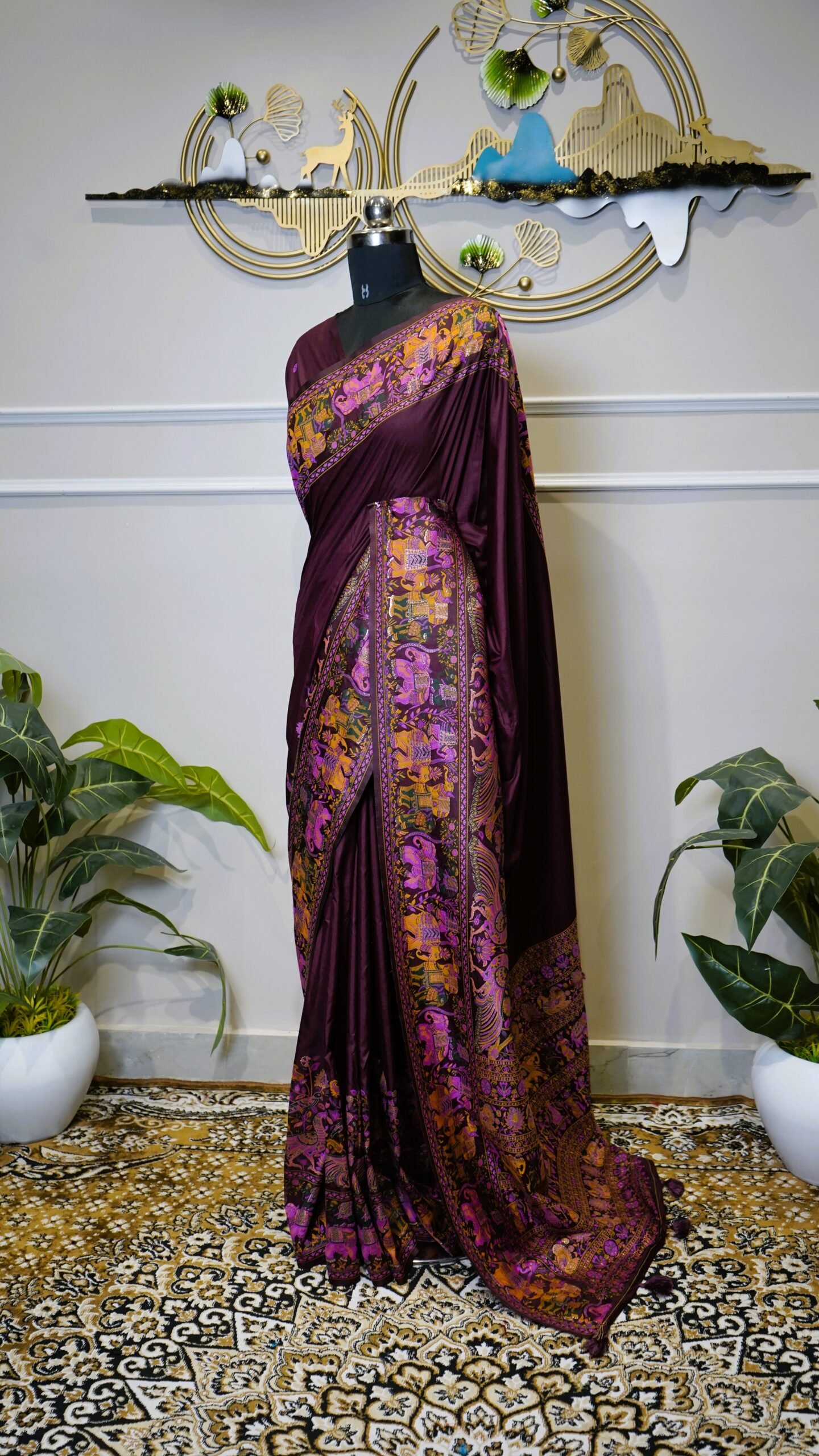 Dark Wine Banarasi Saree with Multicolor Woven Elephant & Royal Motif Border - Image 4