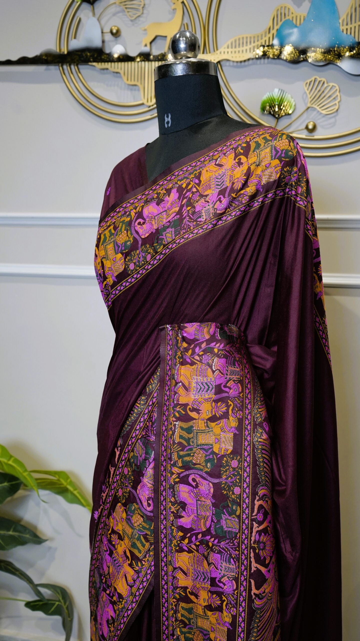 Dark Wine Banarasi Saree with Multicolor Woven Elephant & Royal Motif Border - Image 5