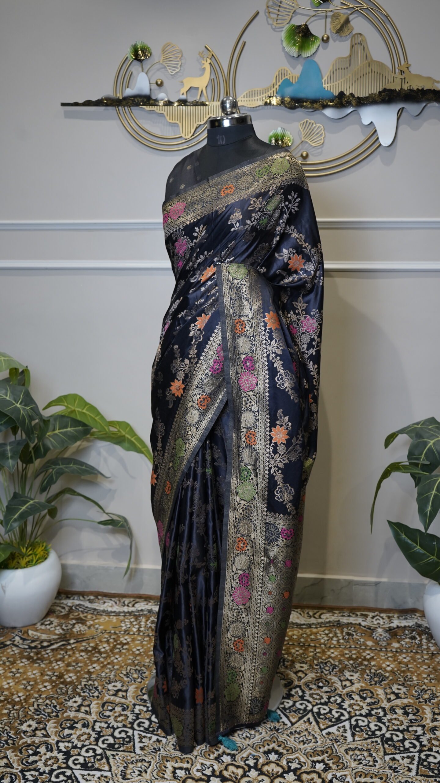 Black Banarasi Saree with Multicolor Floral Zari Weaving - Image 7