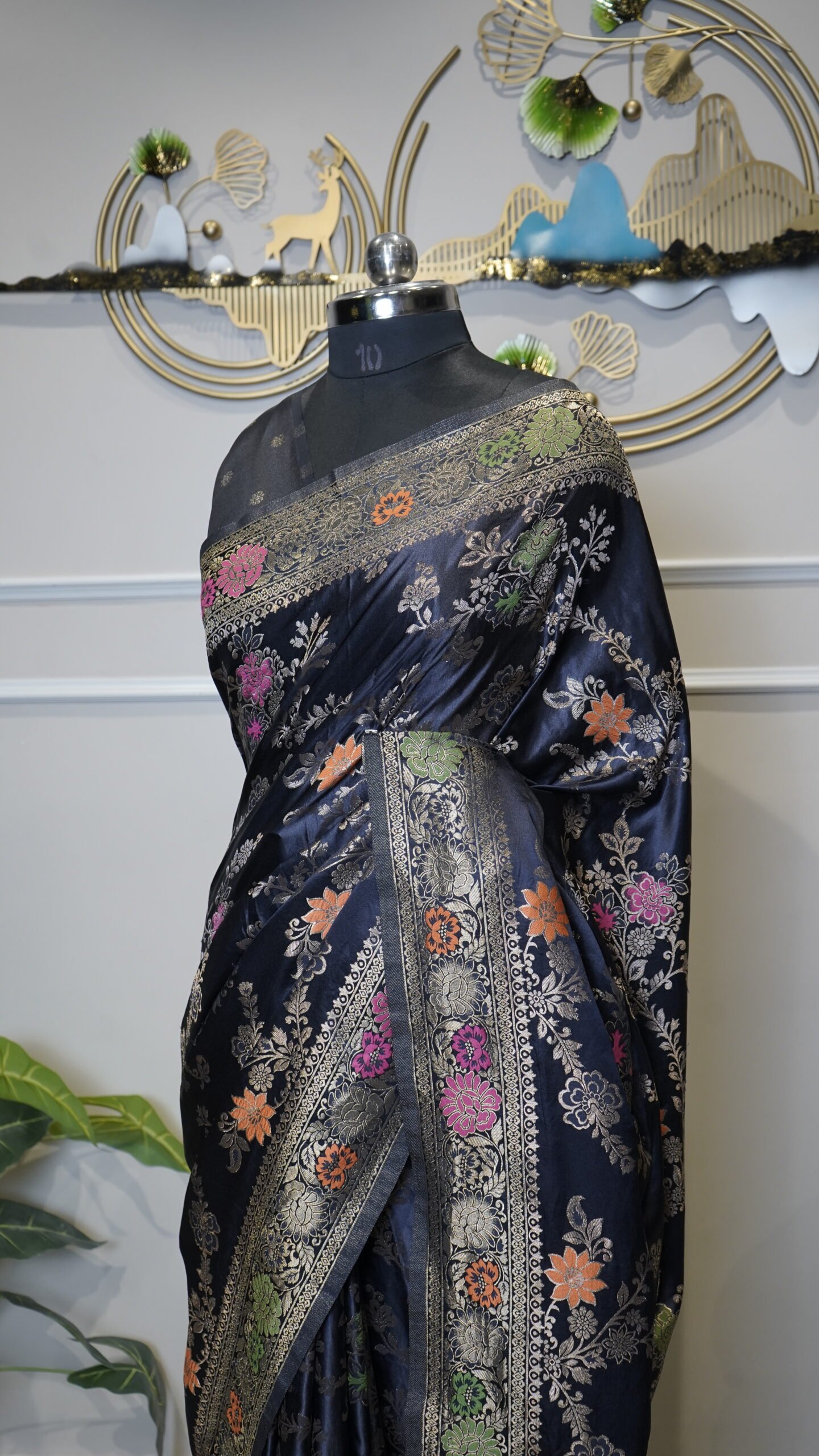 Black Banarasi Saree with Multicolor Floral Zari Weaving - Image 3