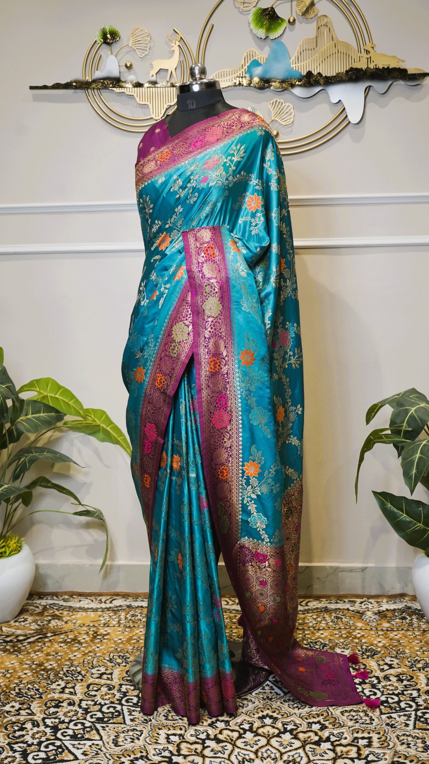 Turquoise Banarasi Saree with Floral Zari Weaving & Contrast Purple Border - Image 6