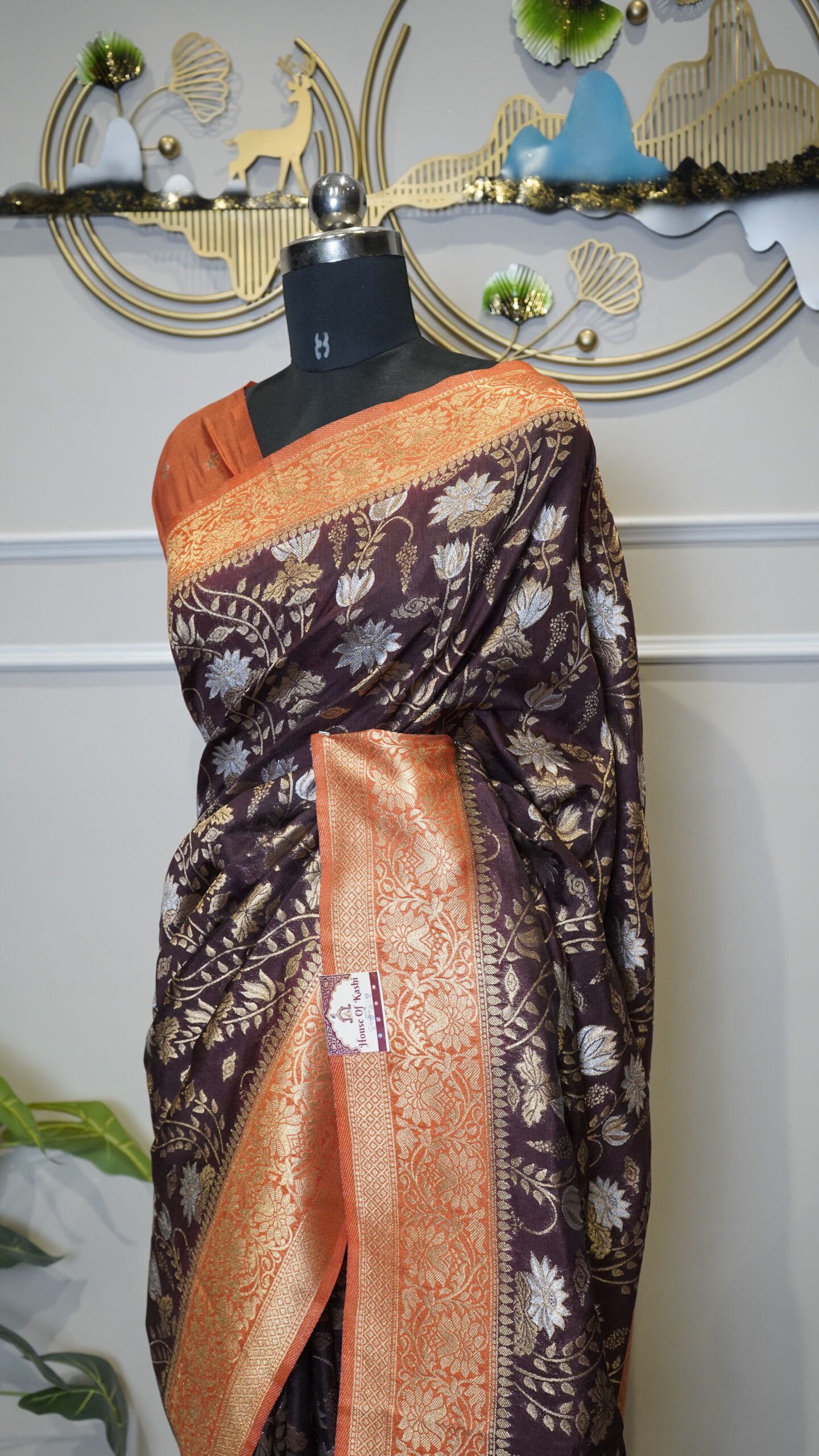 Coffee Brown & Peach Banarasi Saree with Silver Zari Floral Weaving - Image 6