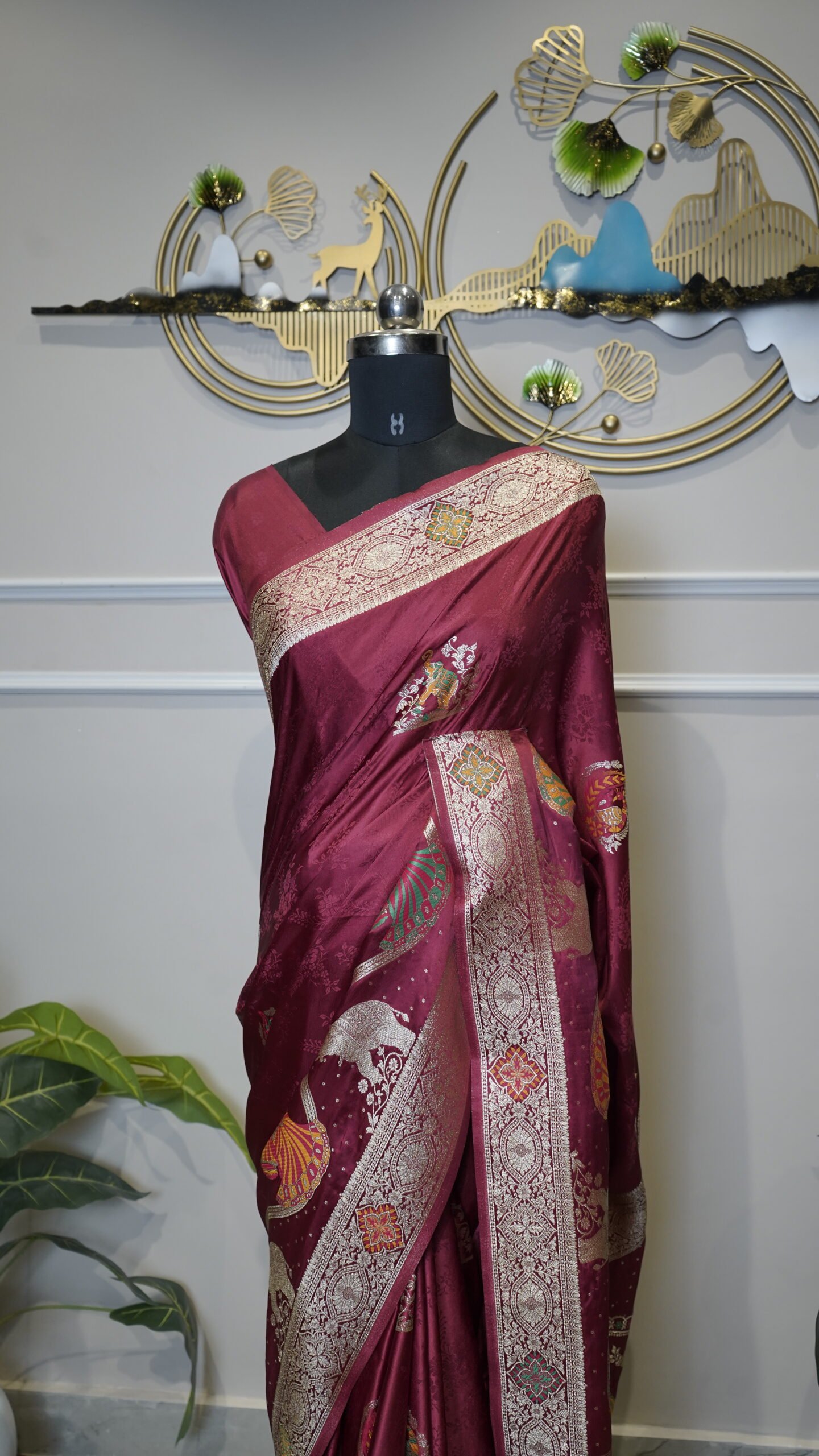 Dark Red Banarasi Saree with Golden Zari Weaving & Traditional Woven Border - Image 3