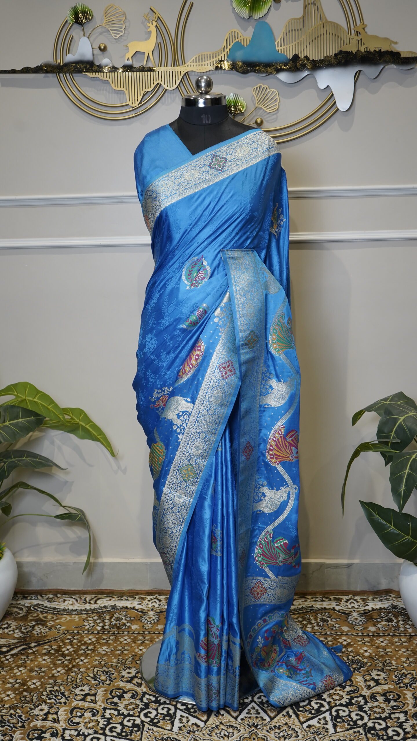Sky Blue Banarasi Saree with Silver Zari Weaving & Traditional Meenakari Motifs - Image 5