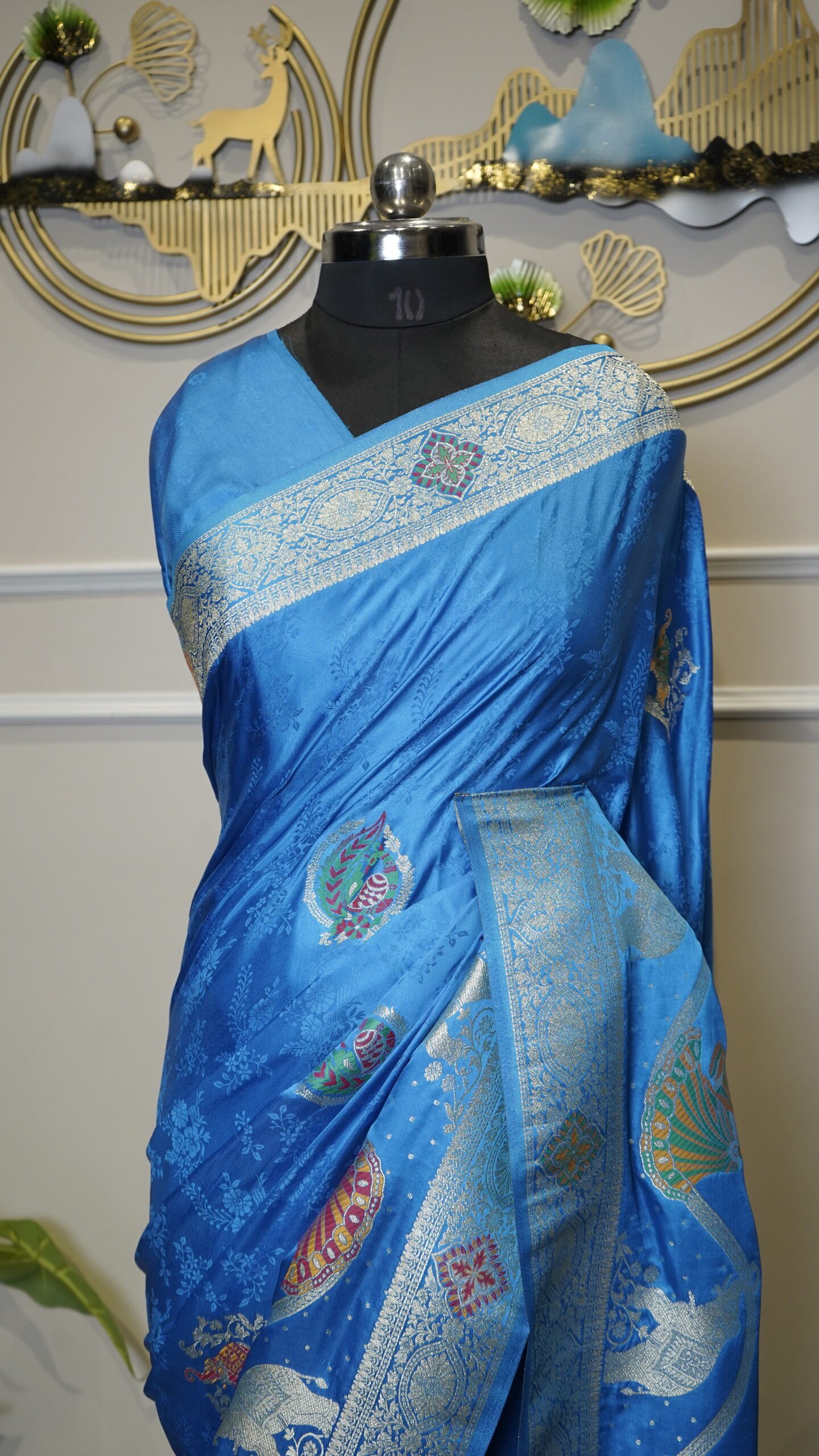 Sky Blue Banarasi Saree with Silver Zari Weaving & Traditional Meenakari Motifs - Image 6