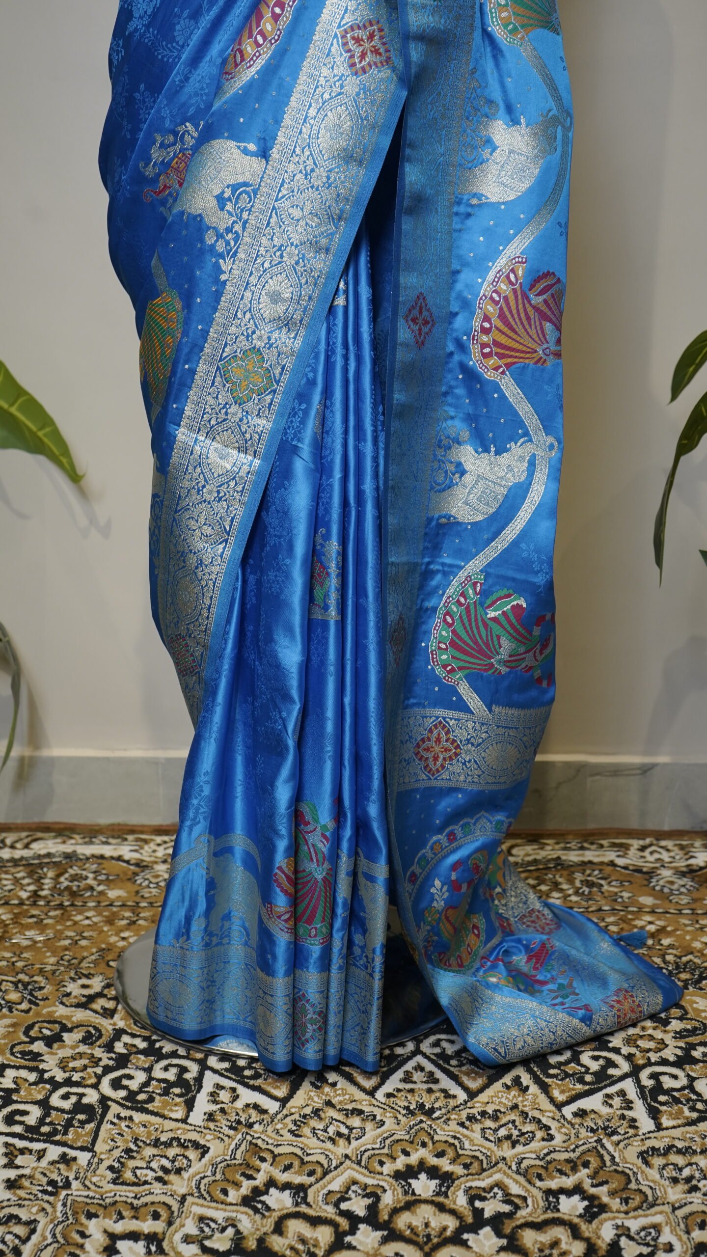Sky Blue Banarasi Saree with Silver Zari Weaving & Traditional Meenakari Motifs - Image 4