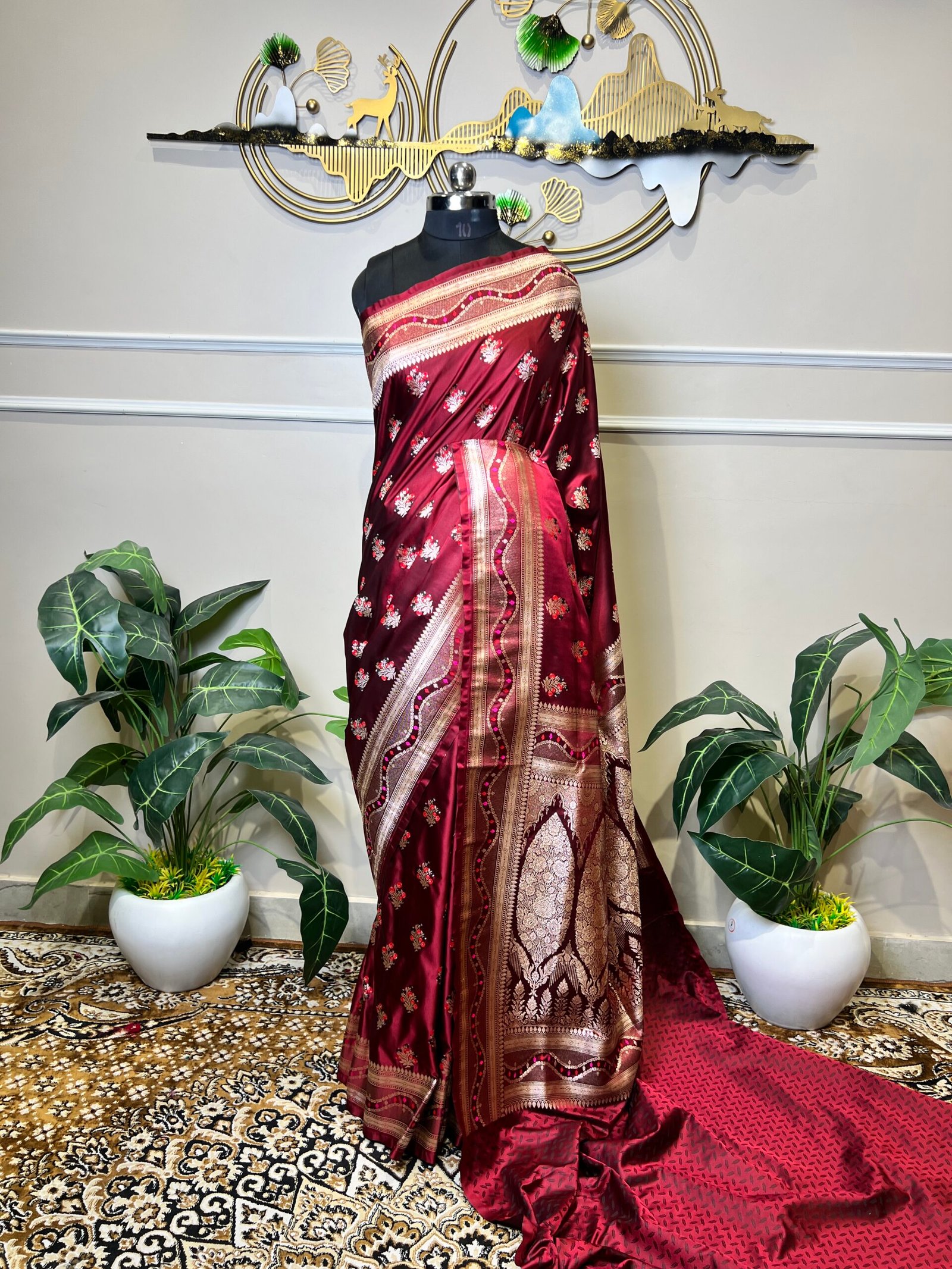 Pure Banarasi Saree in Deep Wine Maroon with Floral Zari Work - Image 3