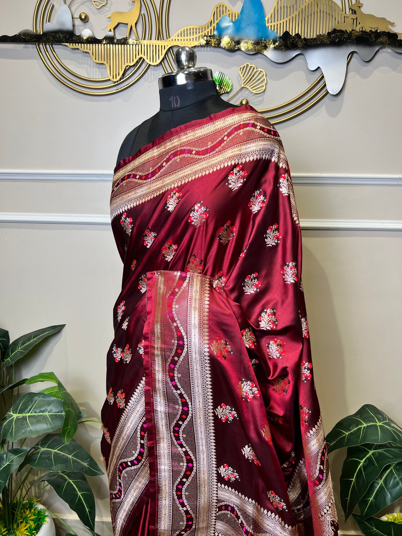 Pure Banarasi Saree in Deep Wine Maroon with Floral Zari Work - Image 6
