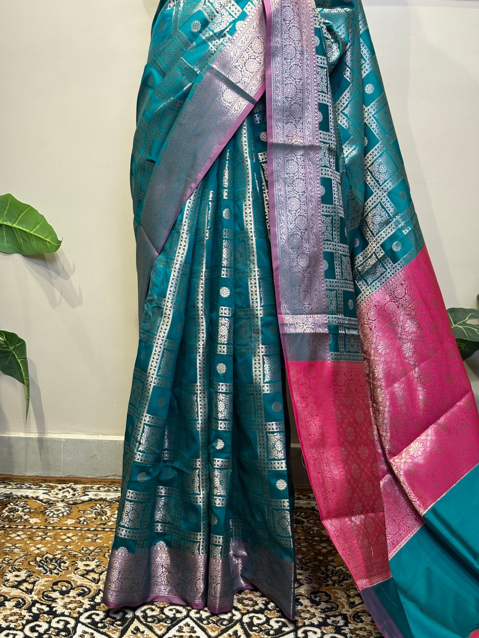 Peacock Teal Banarasi Silk Saree with Silver Zari Checks & Pink Contrast Pallu - Image 5