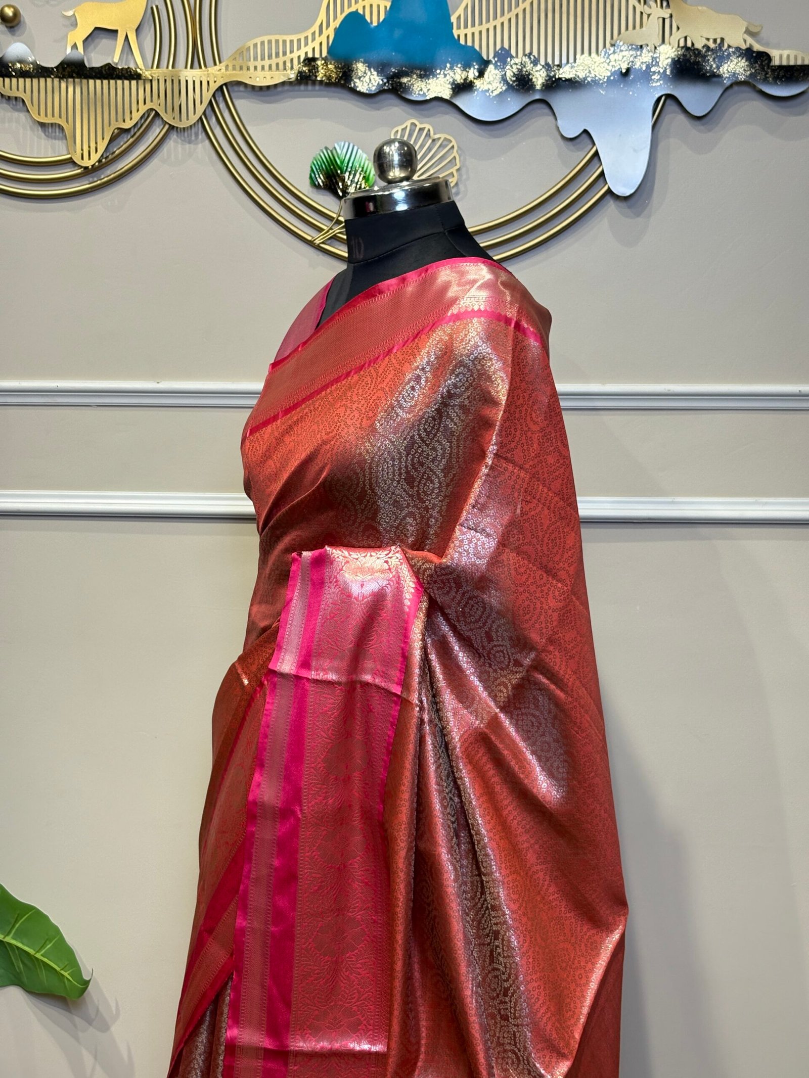Copper Brown & Rani Pink Banarasi Silk Saree - Image 5
