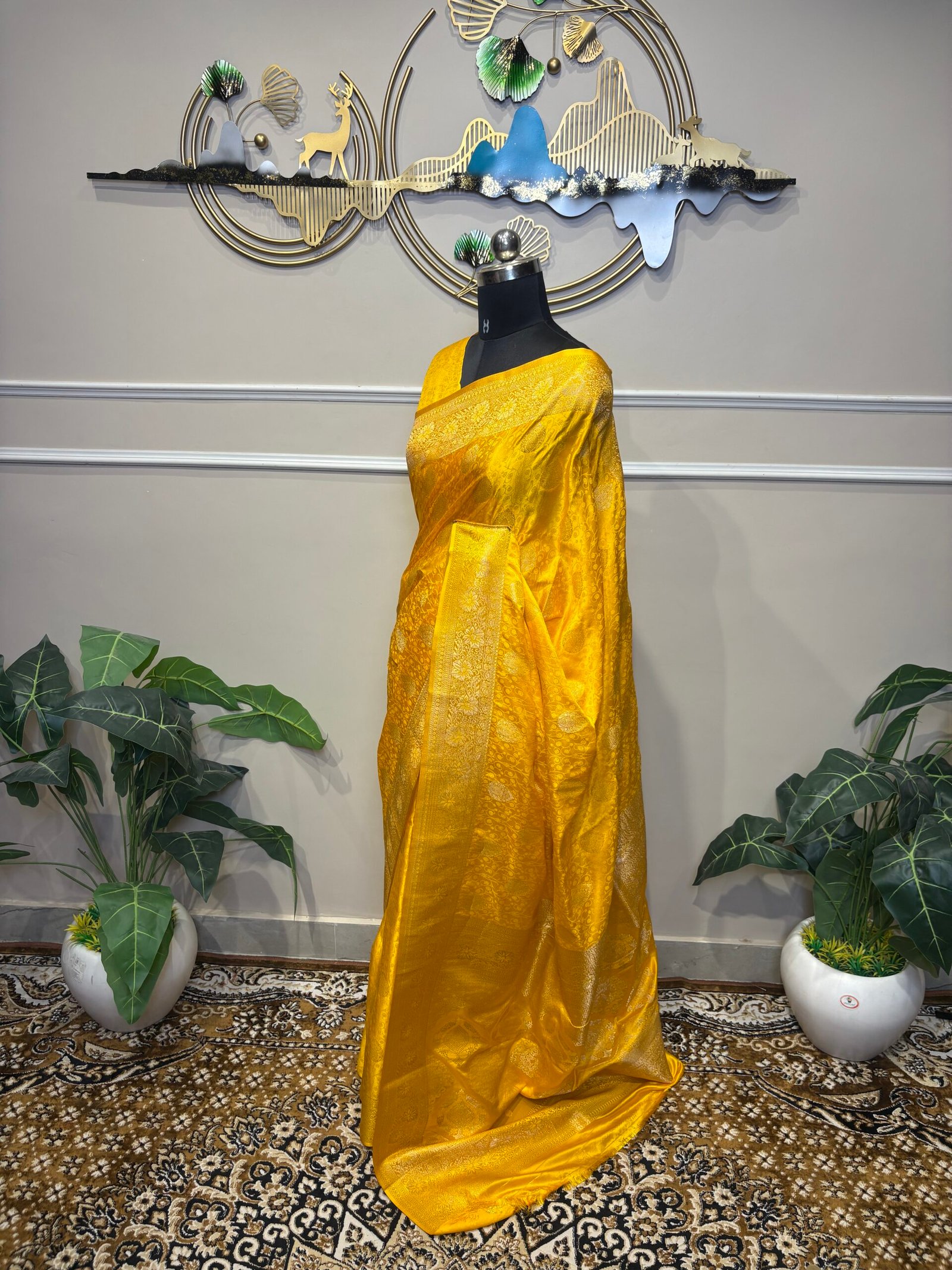 Mustard Yellow Saree with Golden Zari Woven Border - Image 6