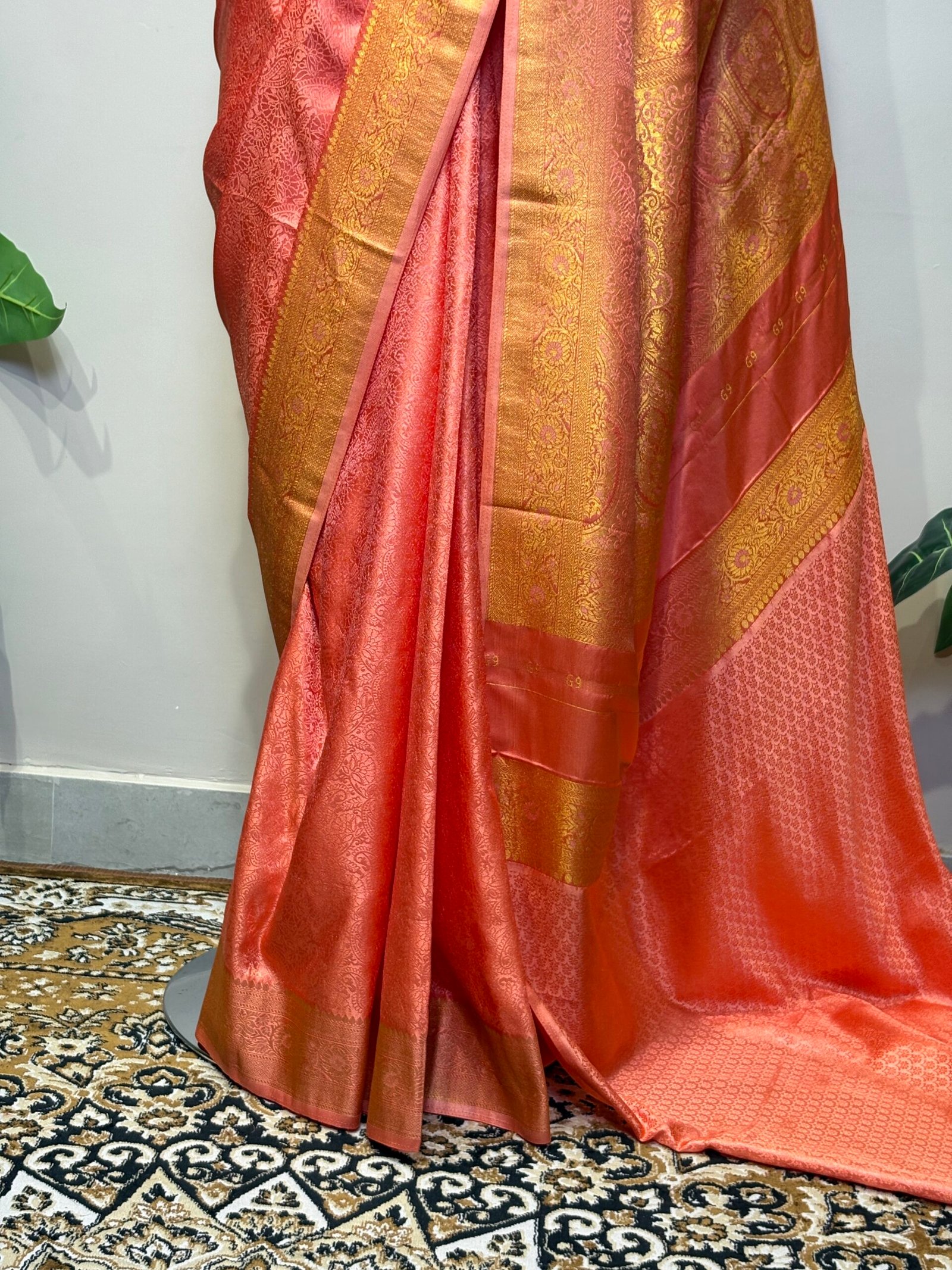 Peach Pink Banarasi Saree with Rich Golden Zari Weaving - Image 4