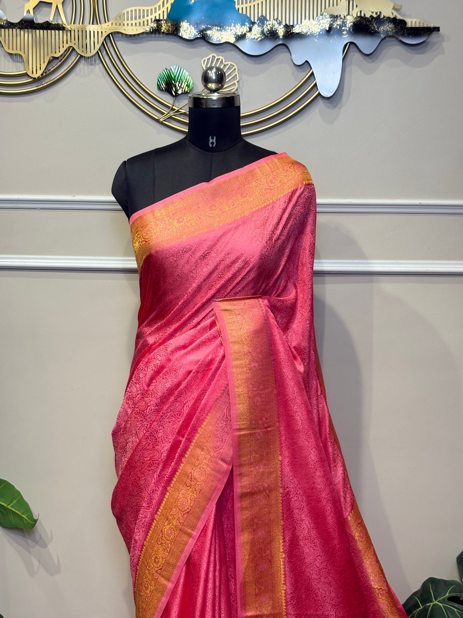 Pink Banarasi Saree with Rich Golden Zari Weaving - Image 7