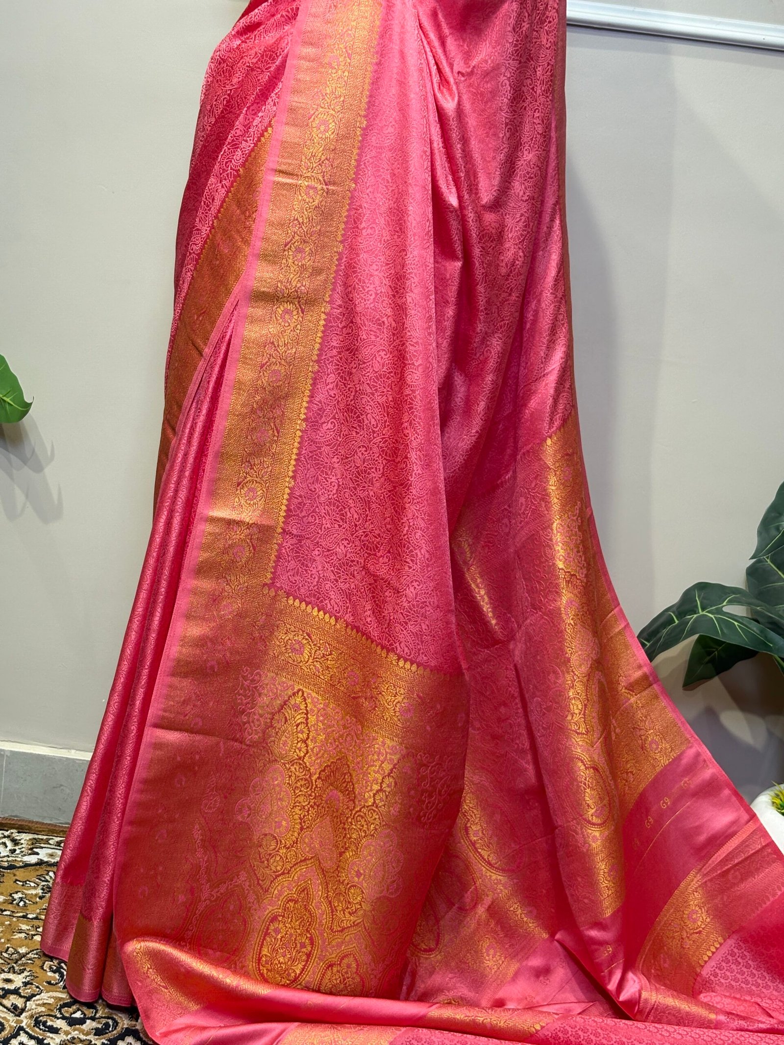 Pink Banarasi Saree with Rich Golden Zari Weaving - Image 5