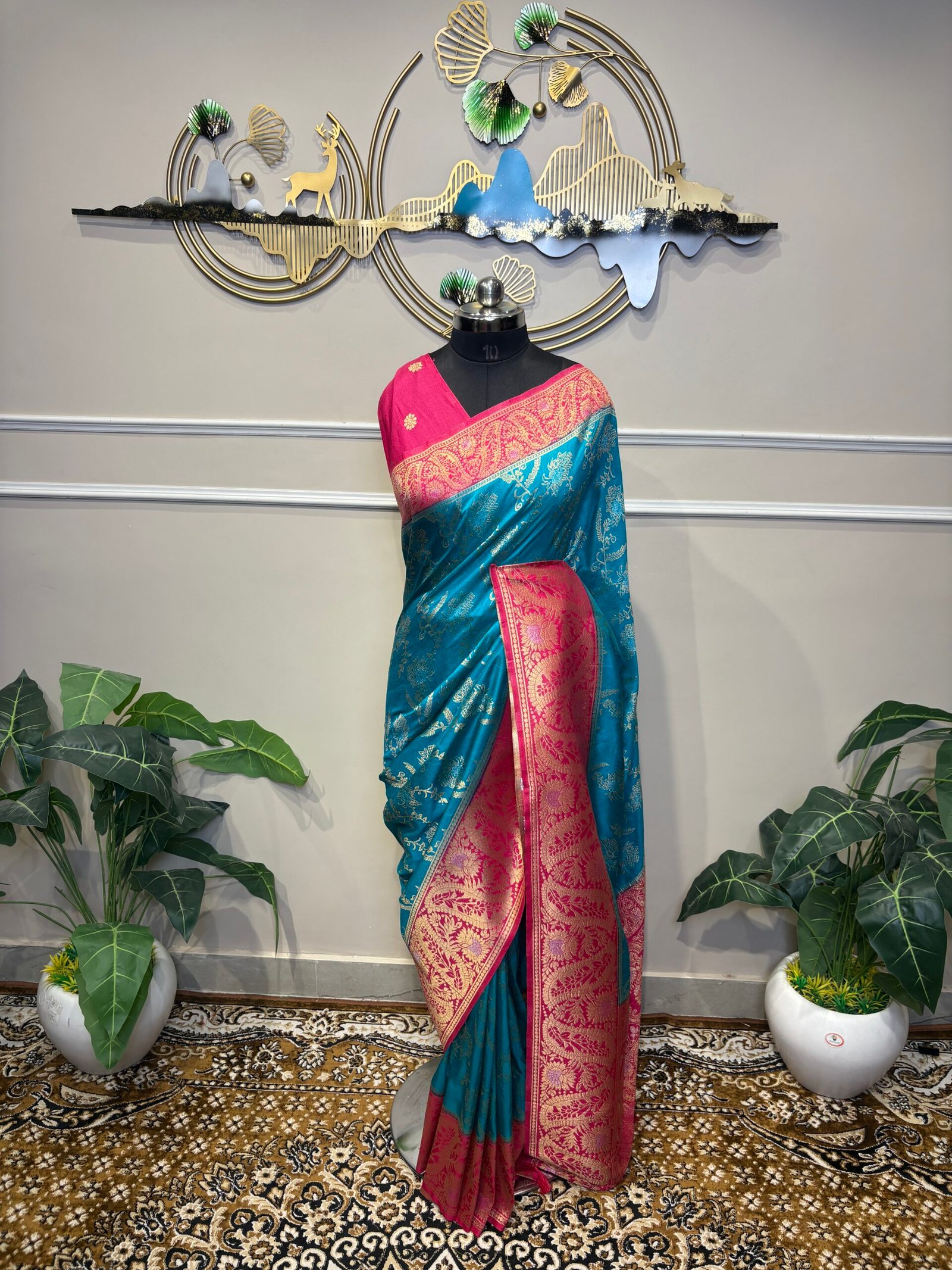 Teal Blue & Rani Pink Banarasi Saree with Golden Zari Weaving - Image 2
