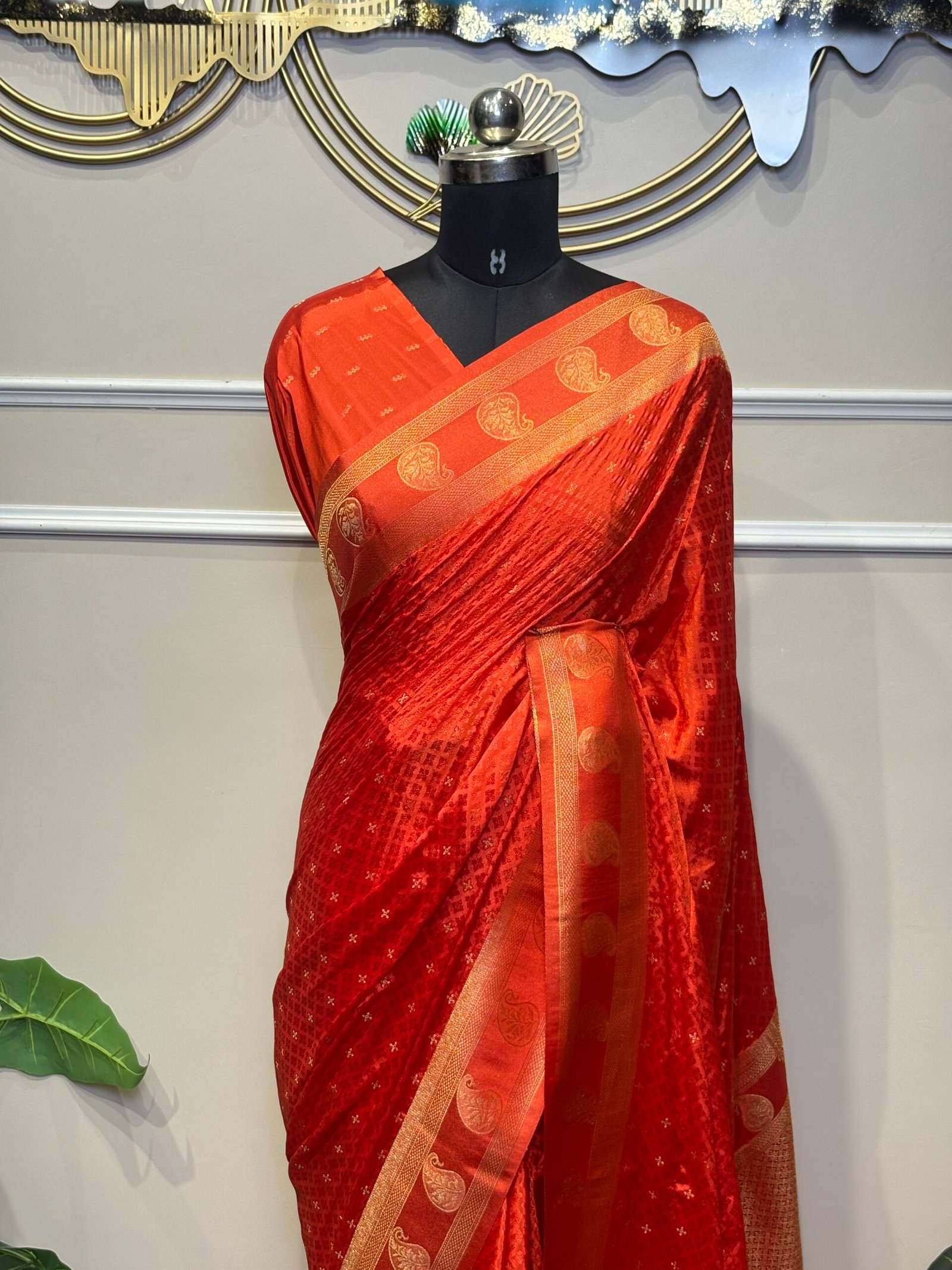 Red Banarasi Saree with Golden Zari Paisley Border - Image 3