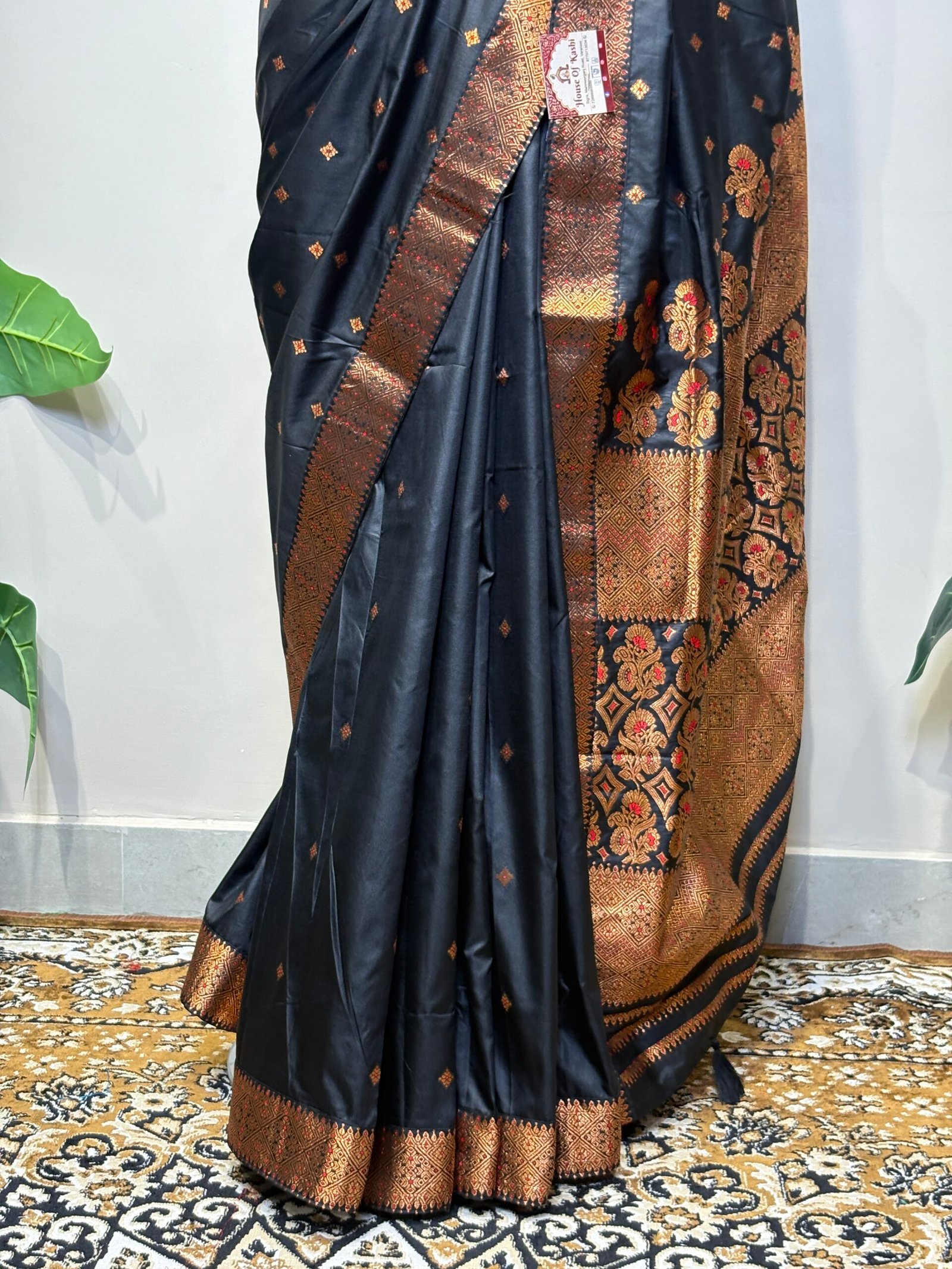 Black Banarasi Saree - Image 7