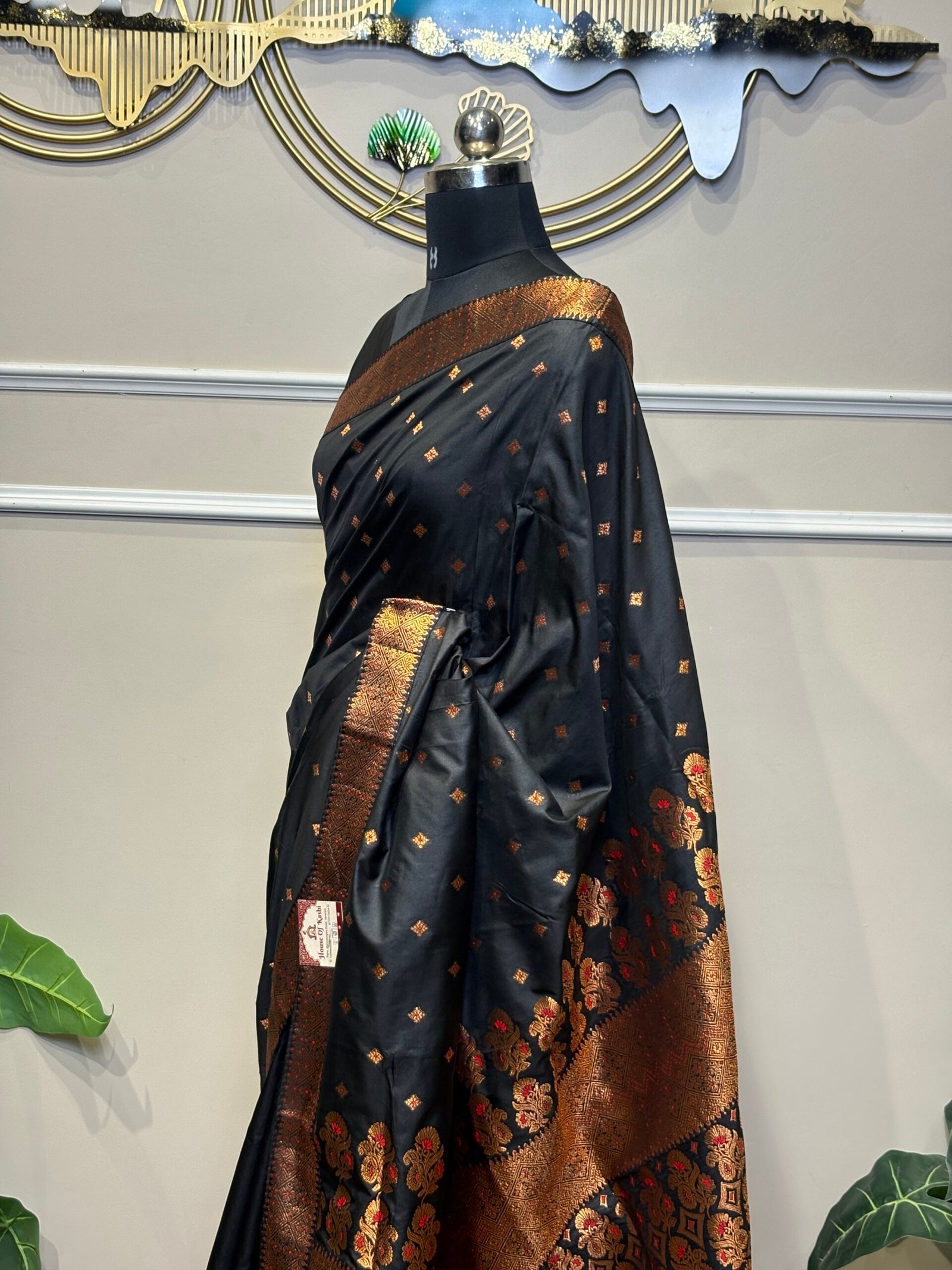Black Banarasi Saree - Image 6