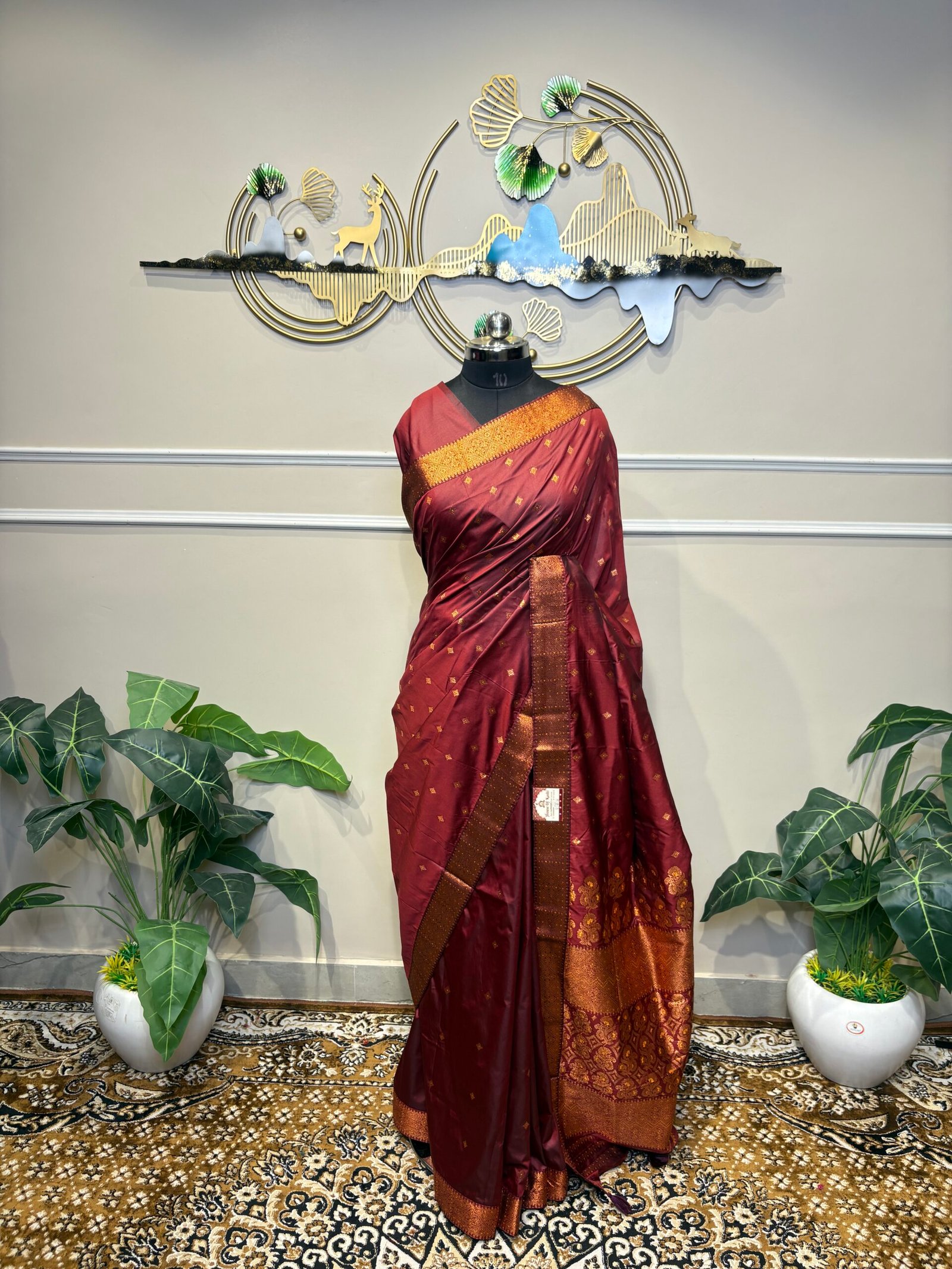 Maroon Banarasi Saree - Image 2