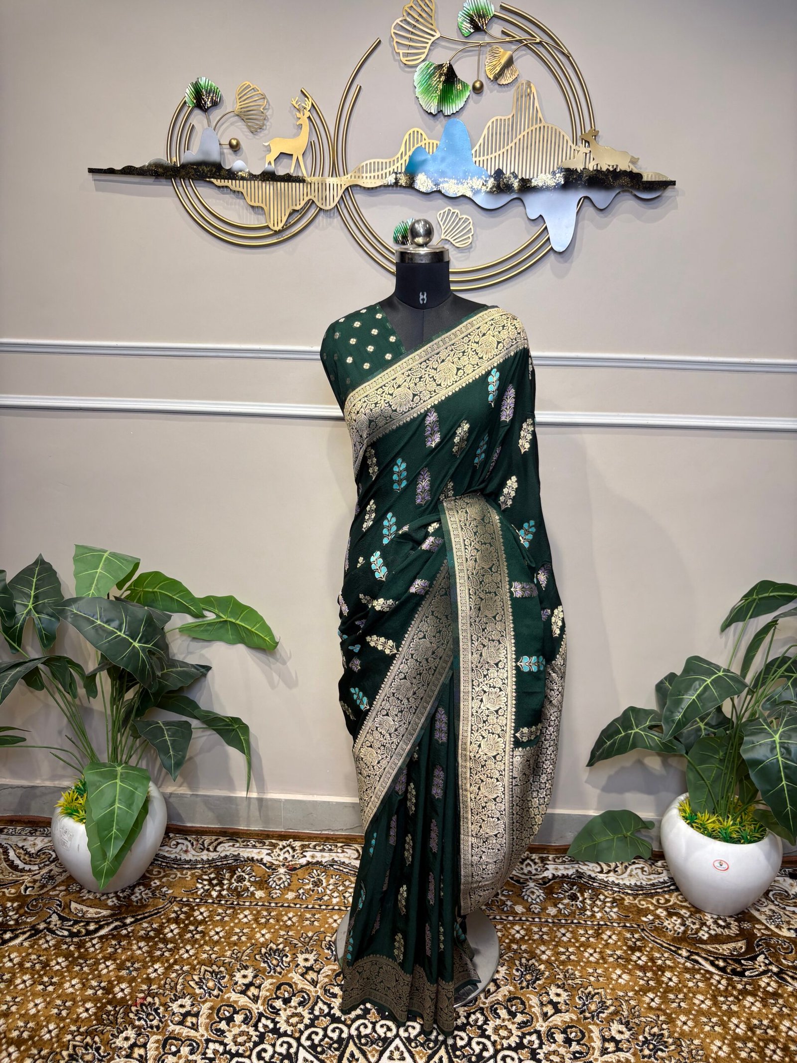 Green Chiffon Saree - Image 2
