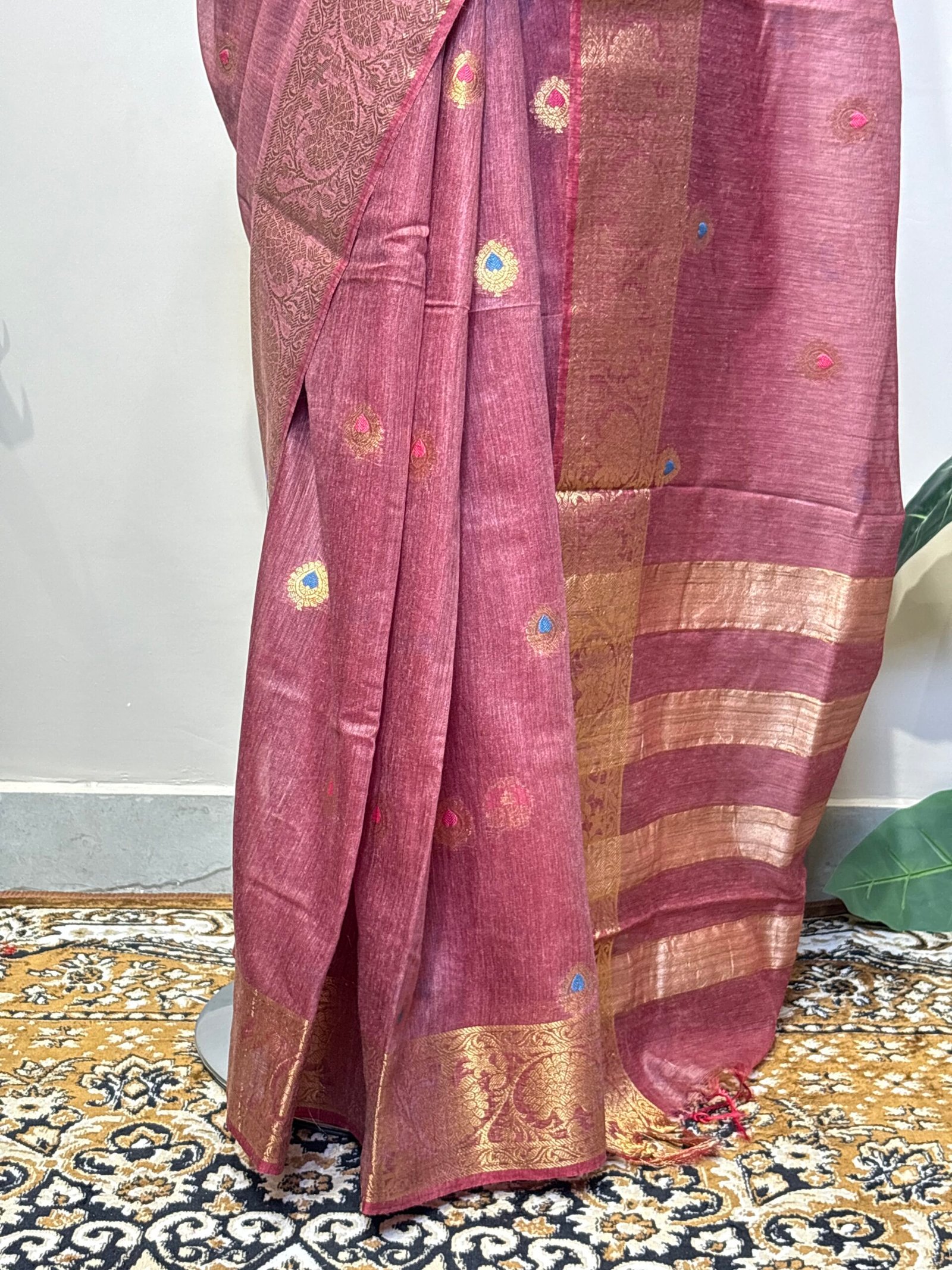 Plum Zari Elegance Banarasi Saree - Image 5