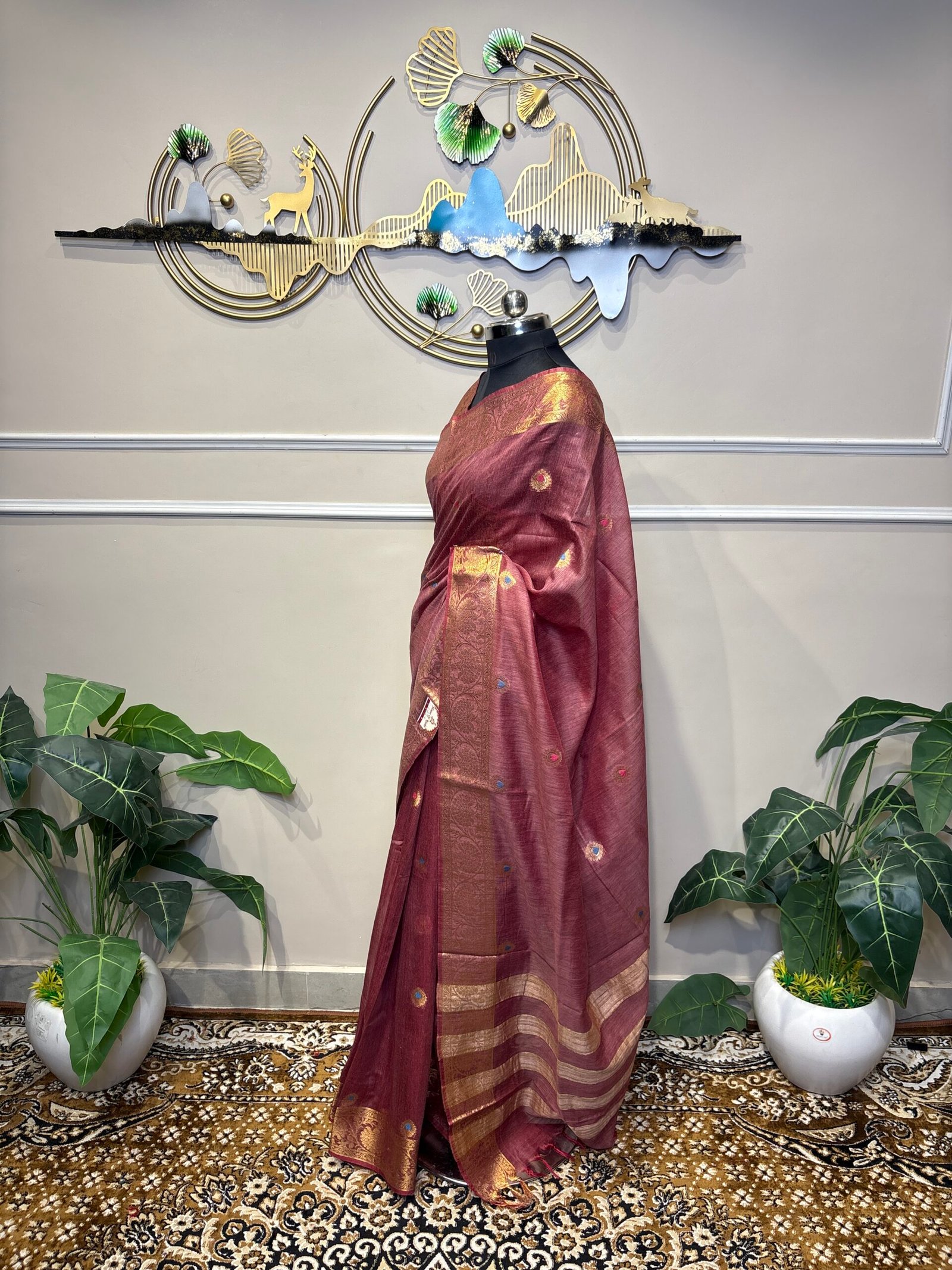 Plum Zari Elegance Banarasi Saree - Image 4