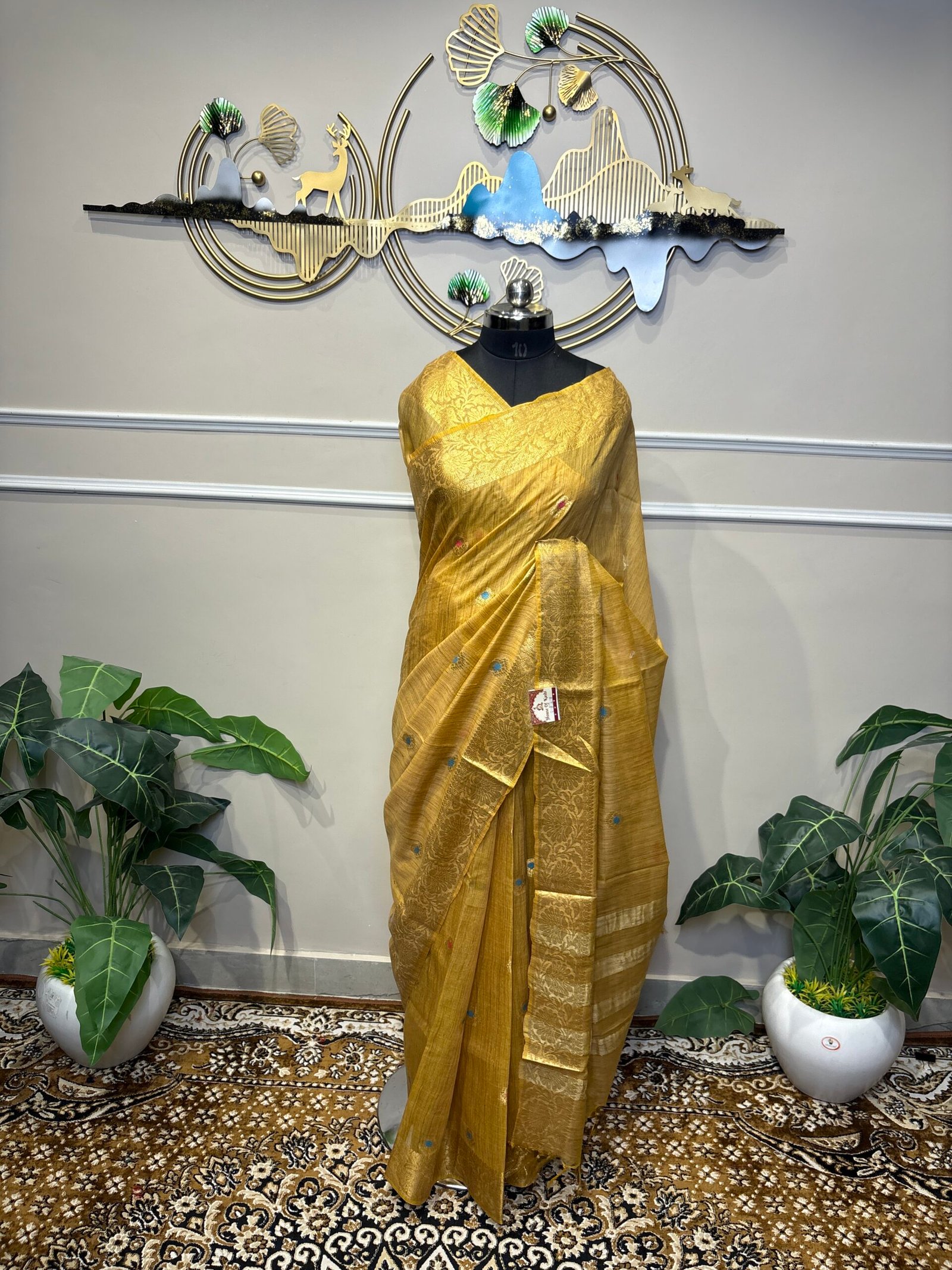 Antique Gold Royale Banarasi Saree - Image 2