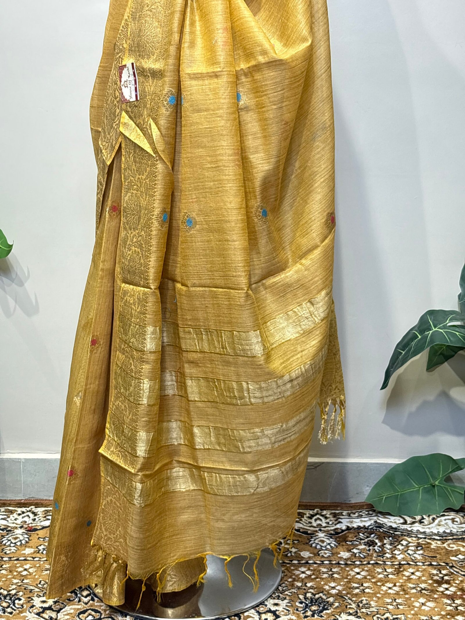 Antique Gold Royale Banarasi Saree - Image 6