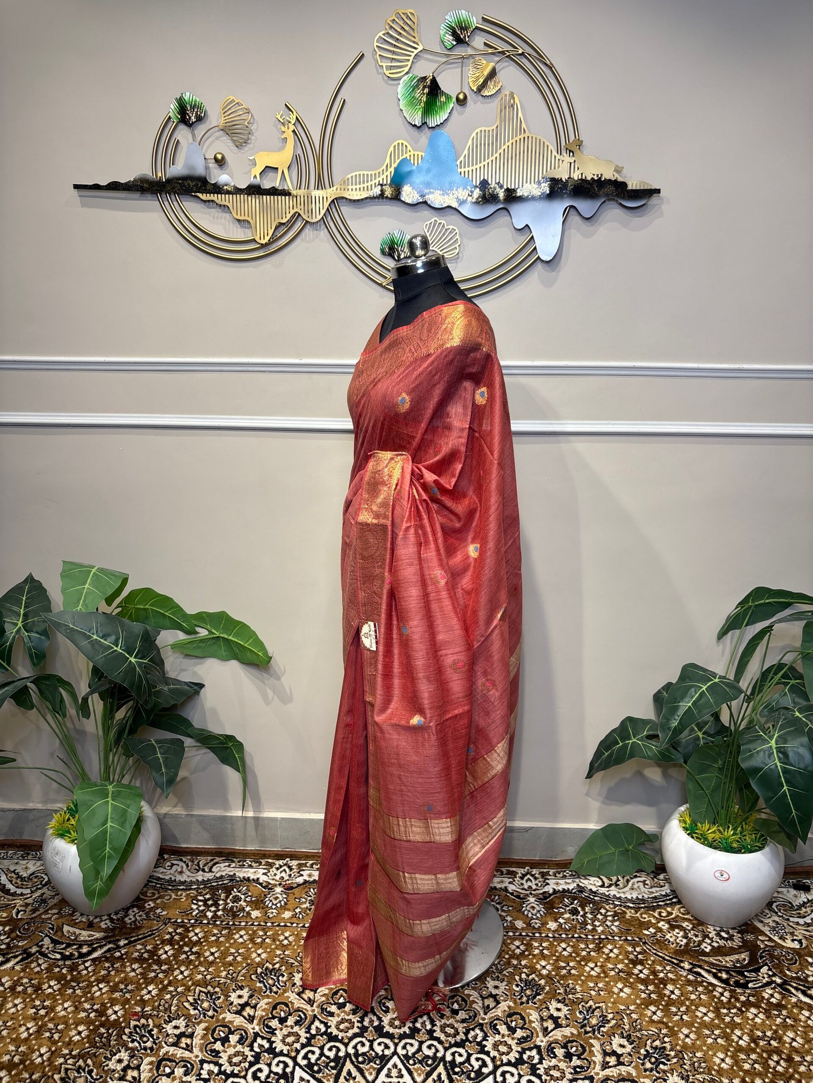 Rosewood Zari Grace Banarasi Saree - Image 4